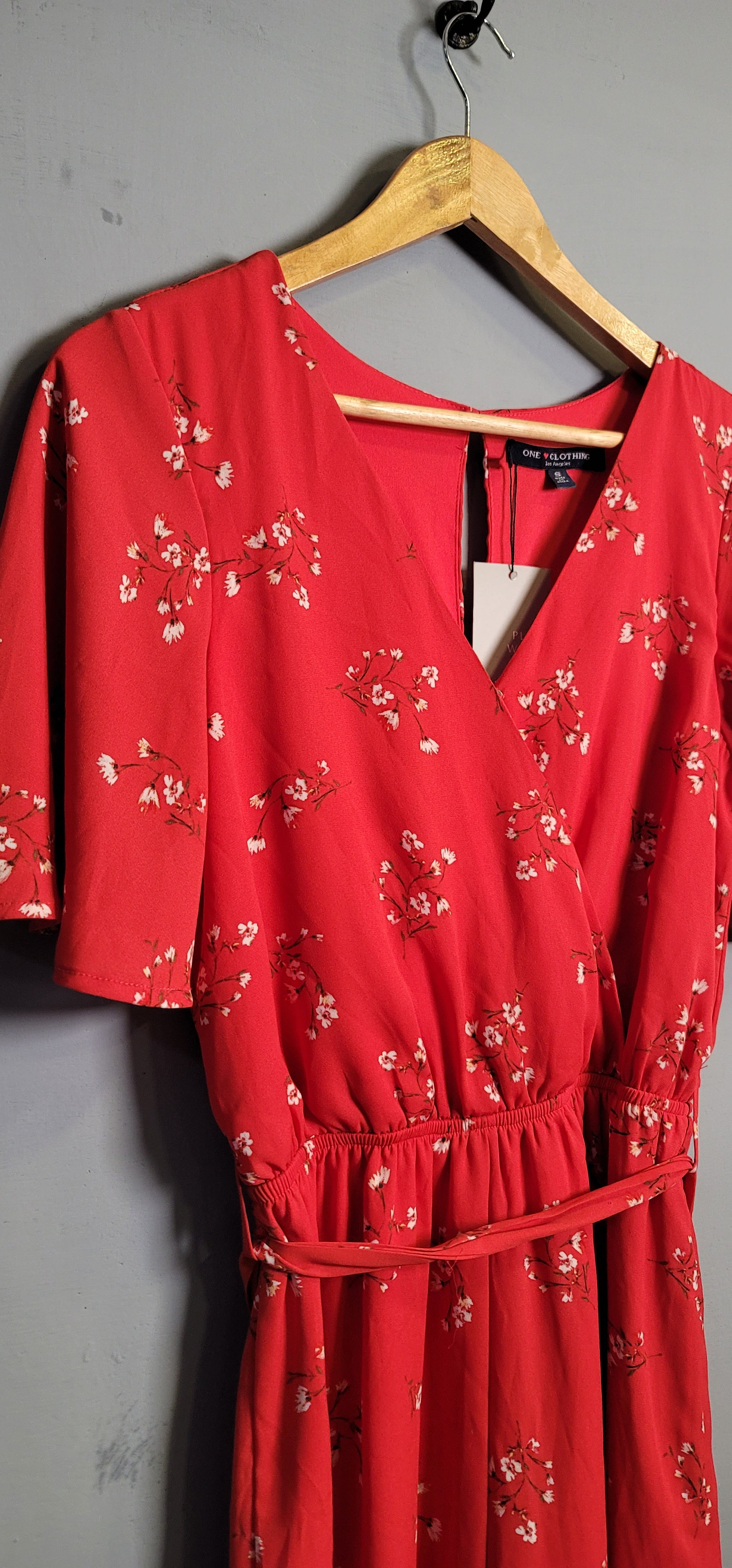 Floral belted Wrap Dress (One Clothing) - THE GREY AREA