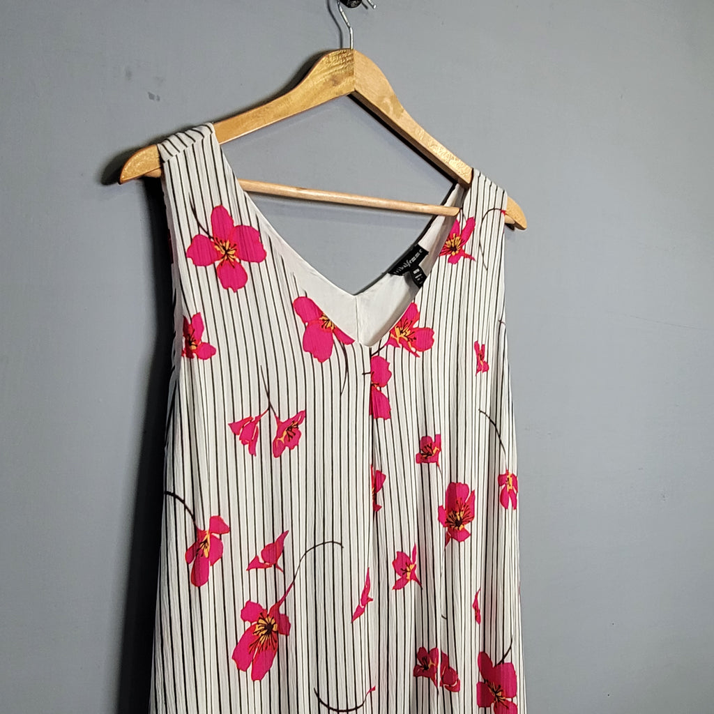 Sleeveless dress, crepe overlay with Pockets (Tribal Femme) - THE GREY AREA