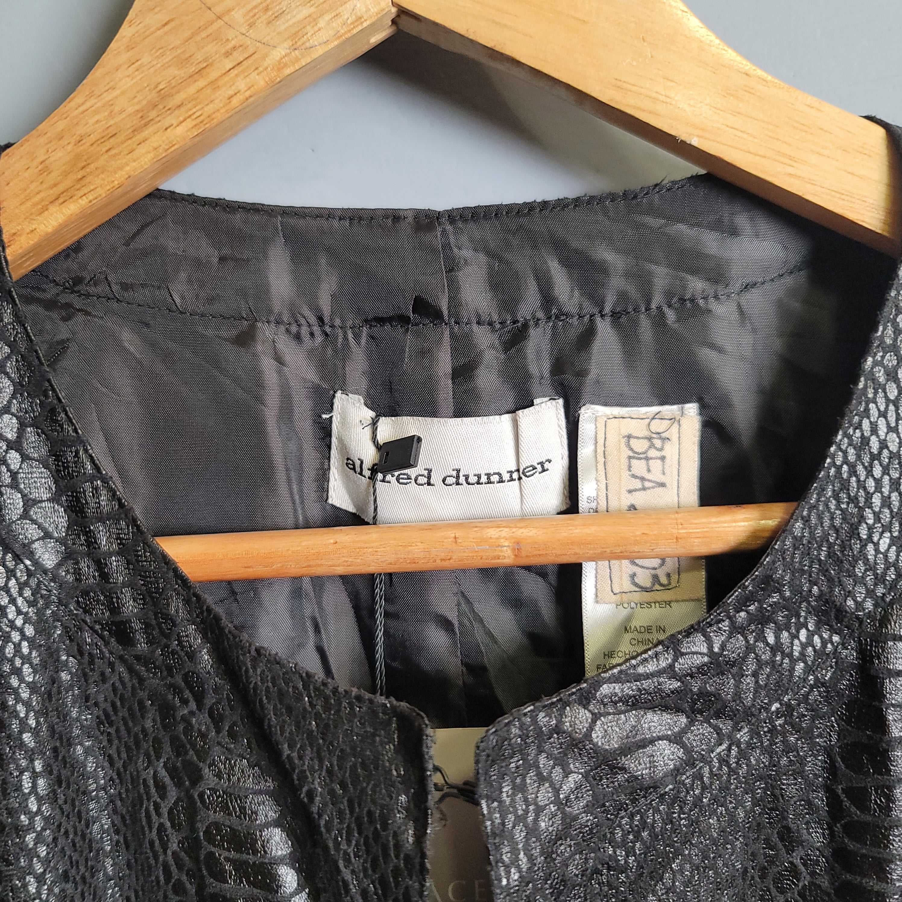 Vintage Textured Window Pane Two-Tone Black Blazer (Alfred Dunner) - THE GREY AREA