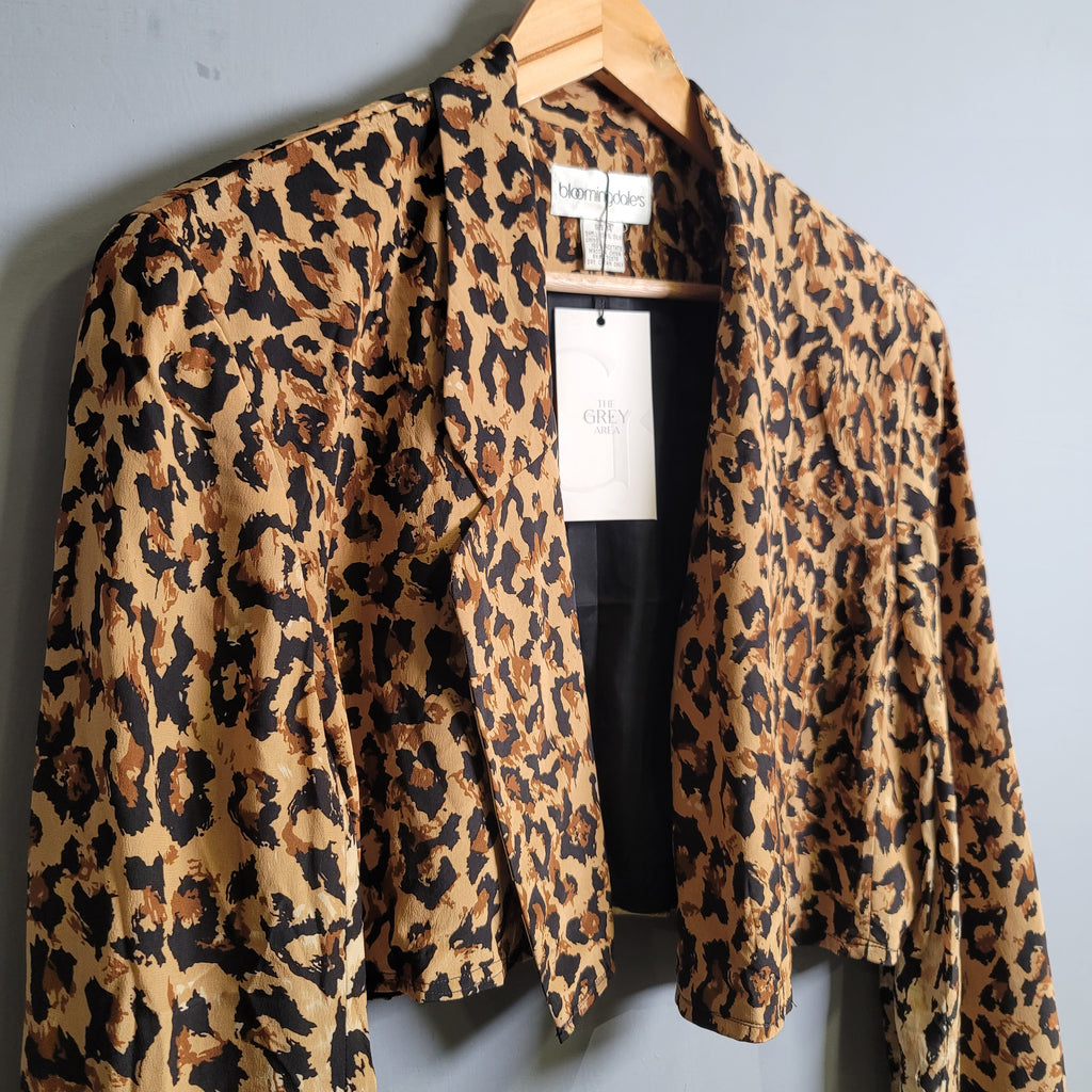 Cheetah printed cropped jacket (Blooming Dales) - THE GREY AREA