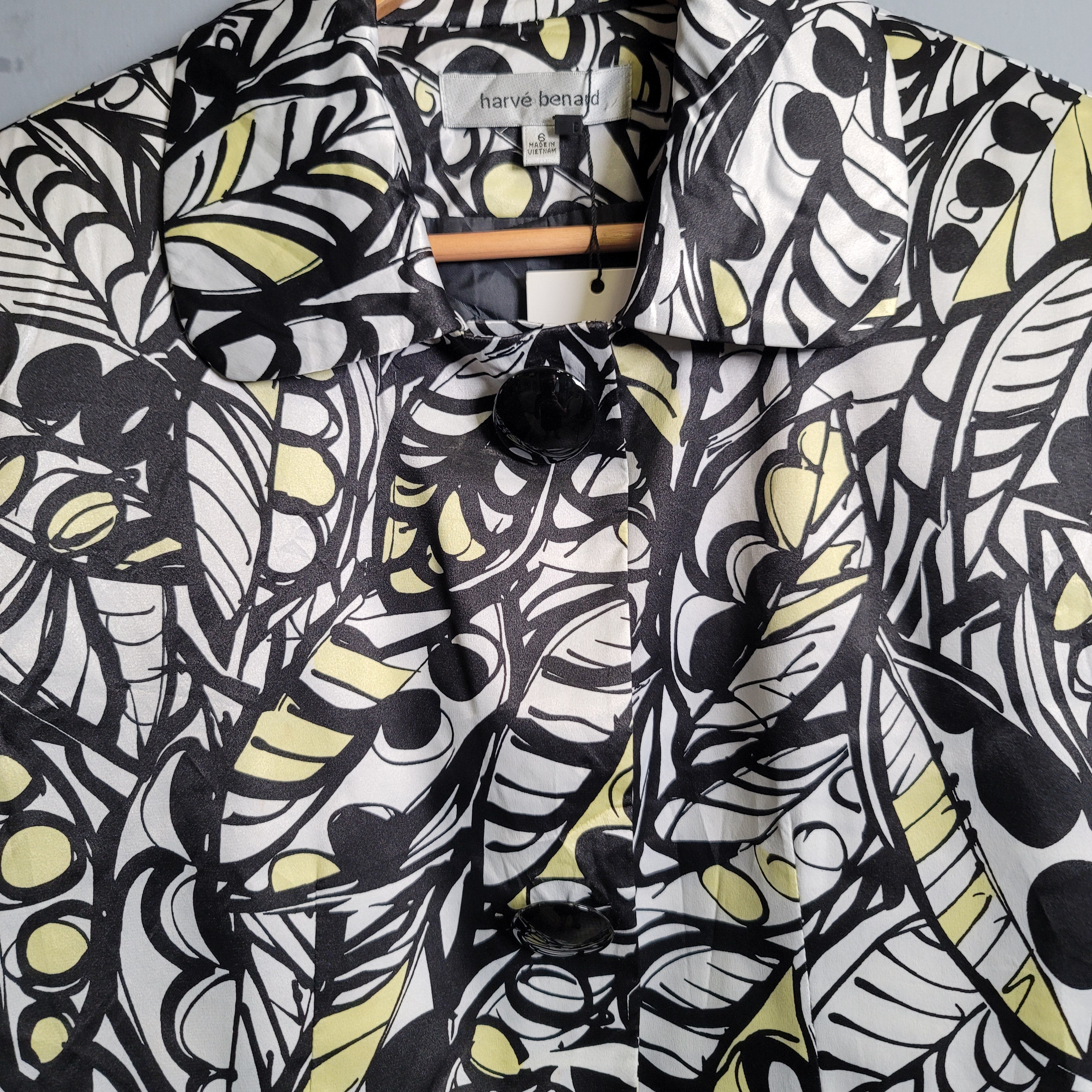 Designer printed Blazer (Harve Benard) - THE GREY AREA