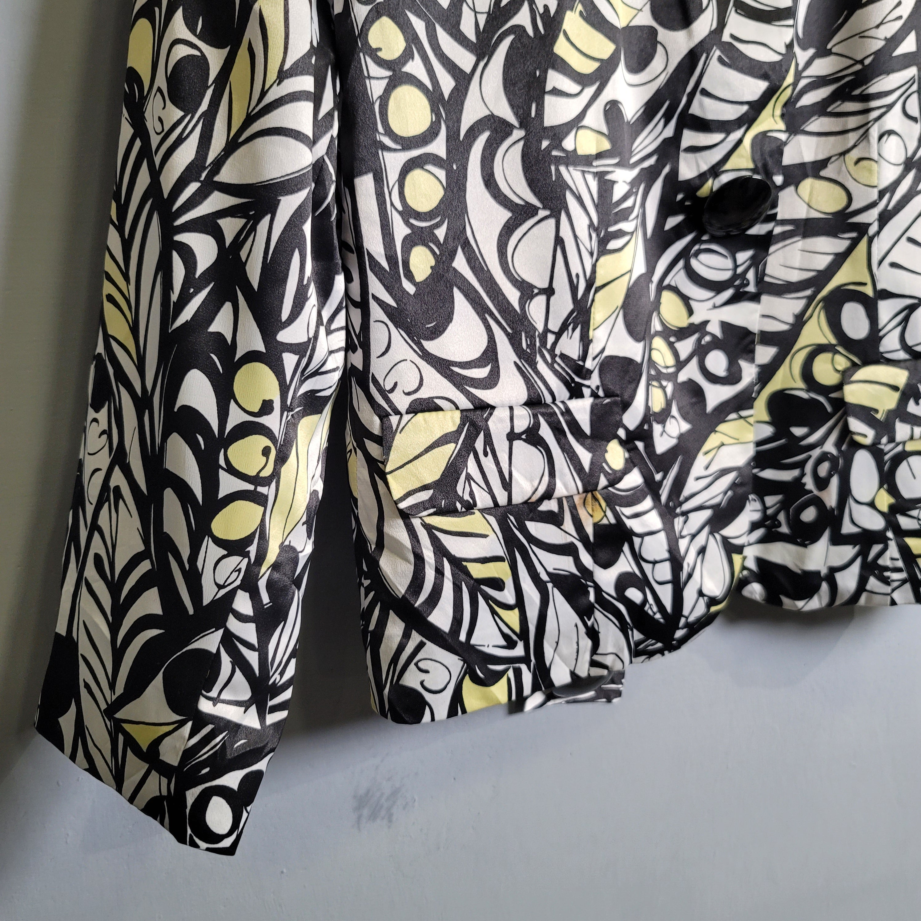 Designer printed Blazer (Harve Benard) - THE GREY AREA