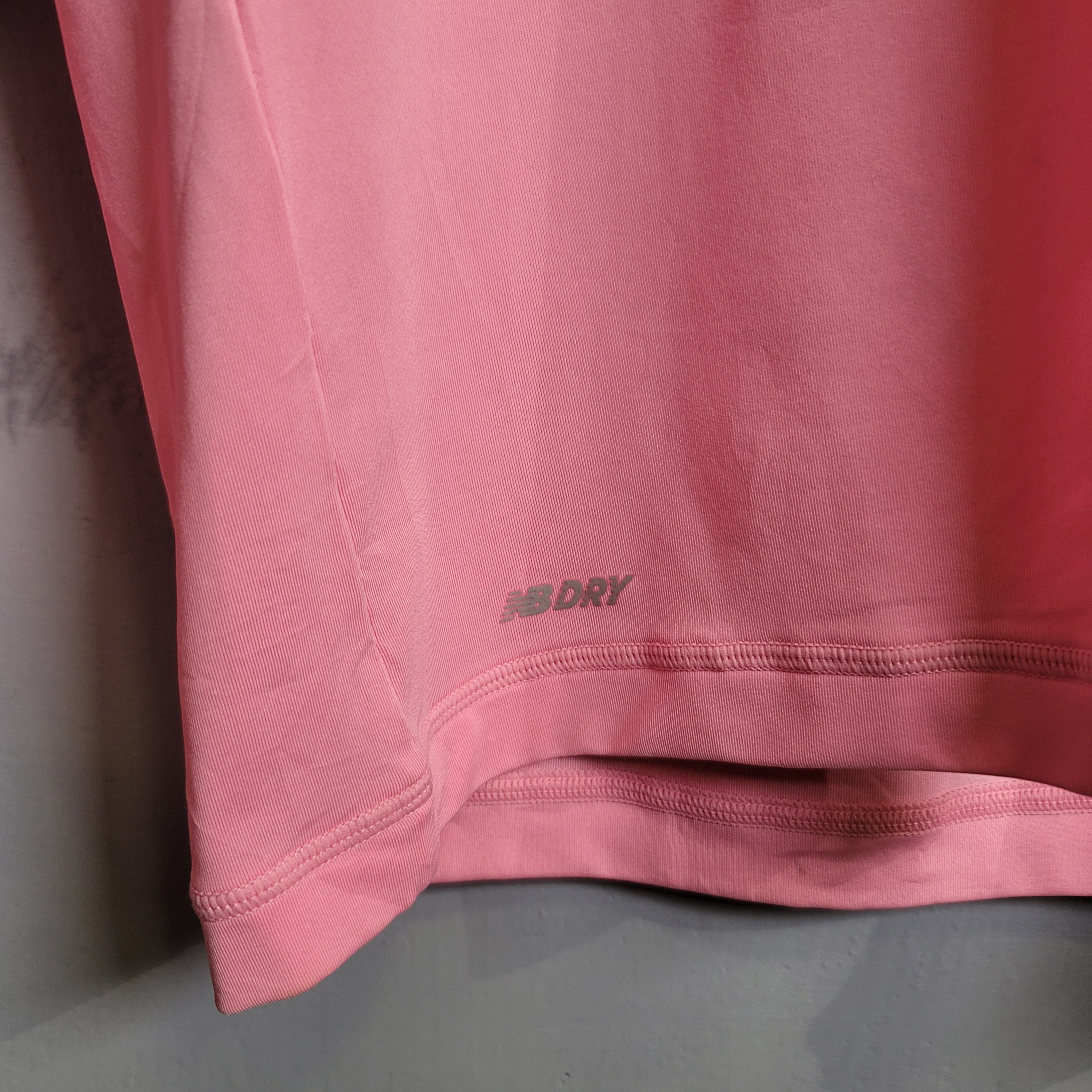 Pink long sleeves compression sports T-shirt (New Balance) - THE GREY AREA