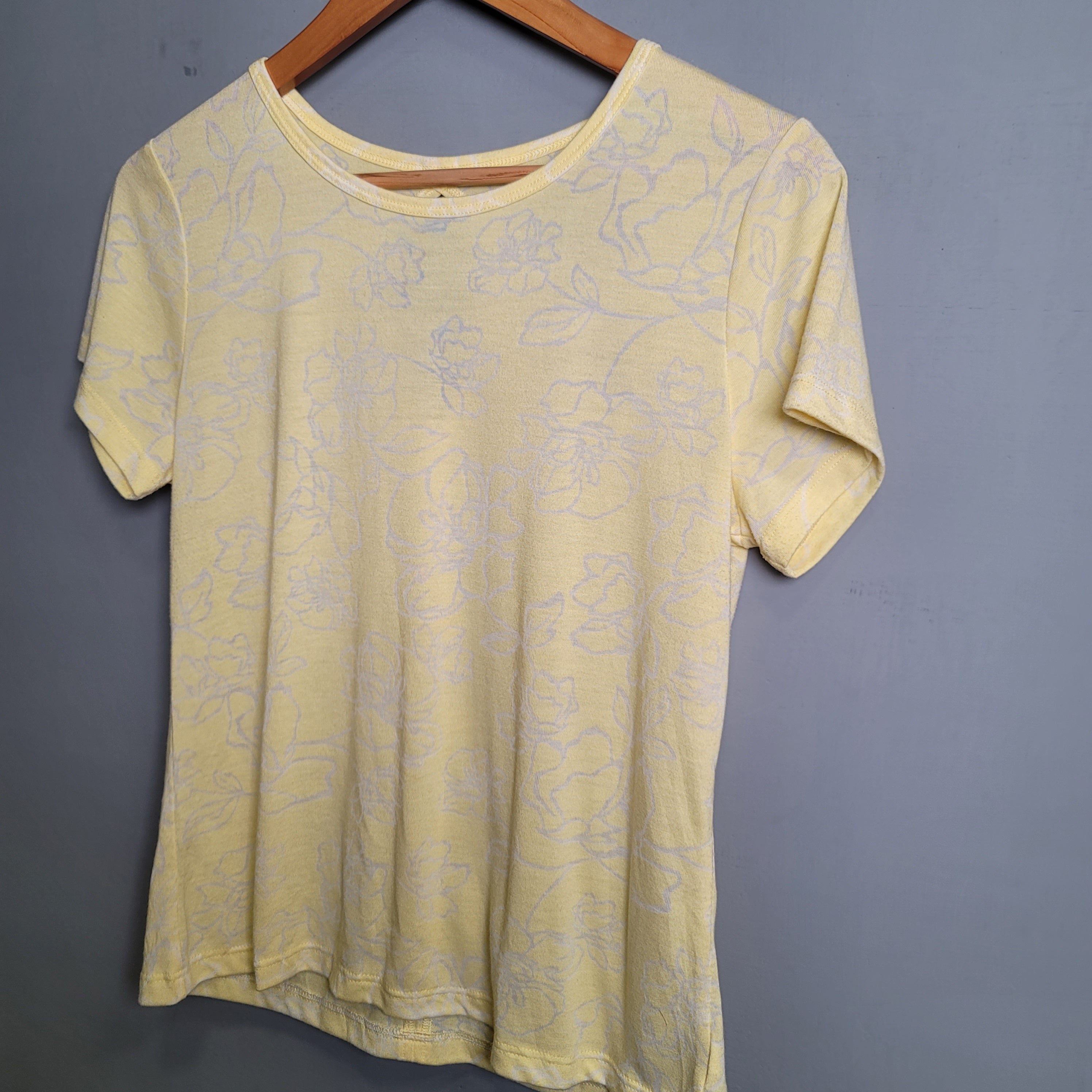 Yellow floral casual t-shirt - THE GREY AREA