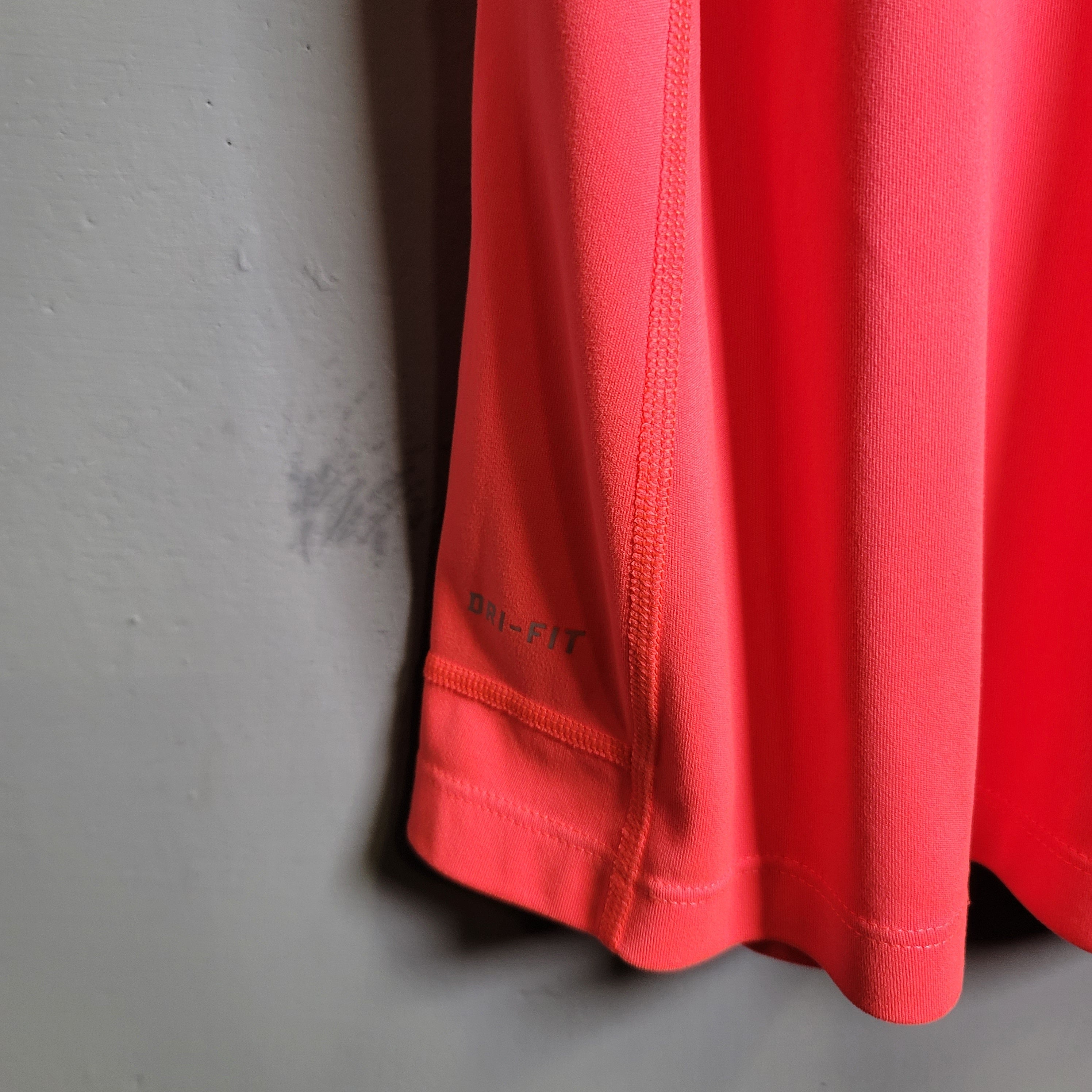 Flourscent Pink Sports T-shirt (Nike) - THE GREY AREA