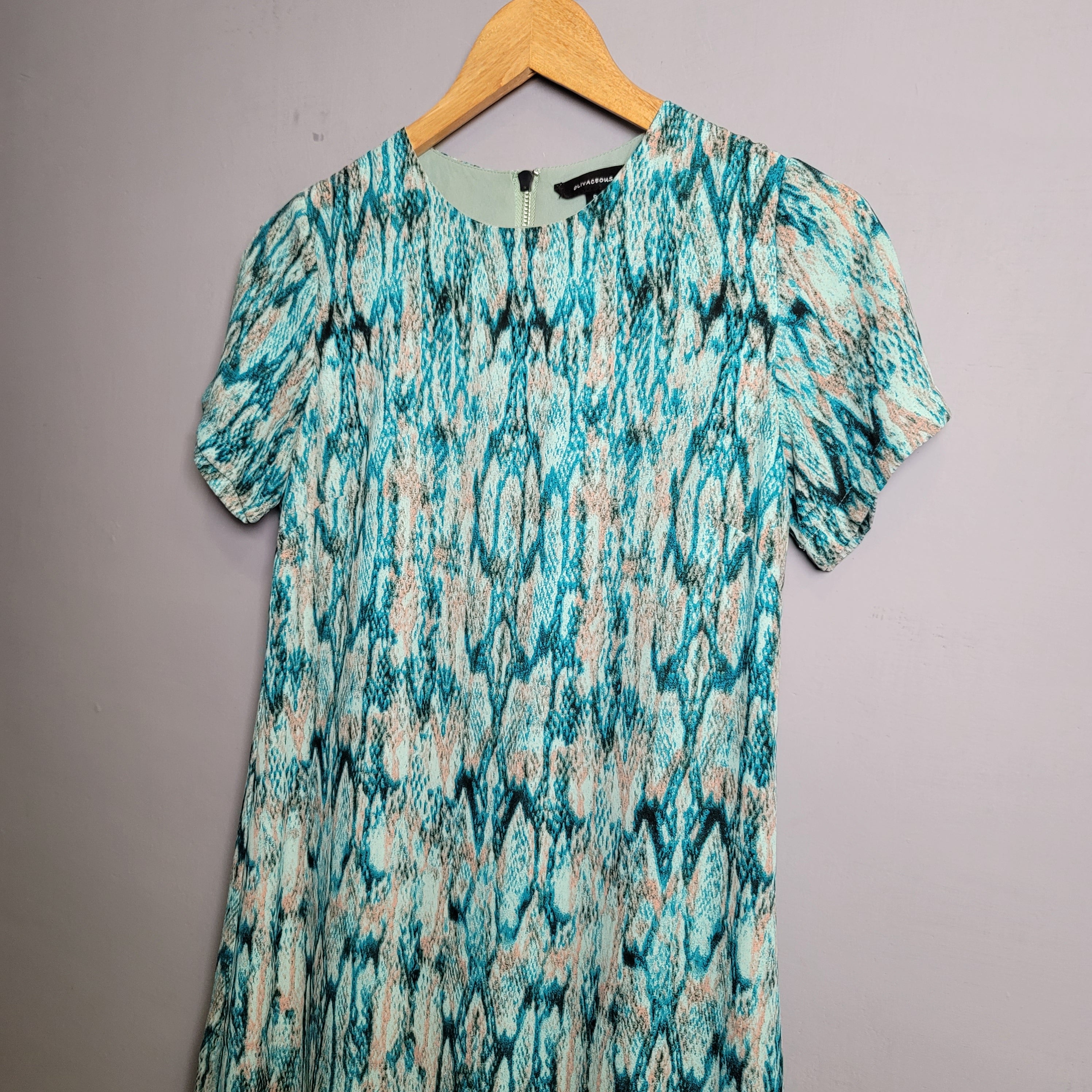 Printed long shirt (Olivaceous) - THE GREY AREA