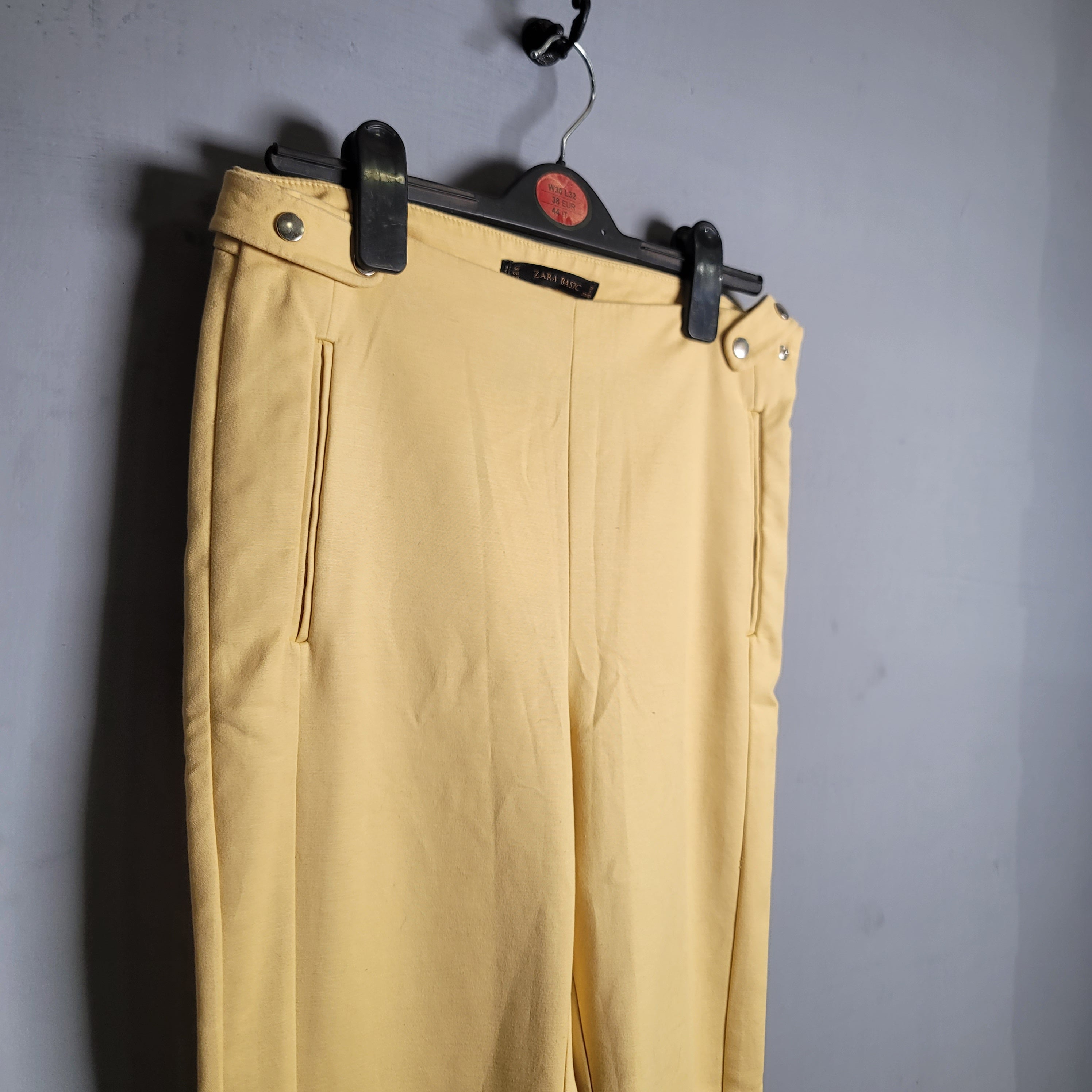 Yellow Slim Pants with side pockets (ZARA Basics) - THE GREY AREA