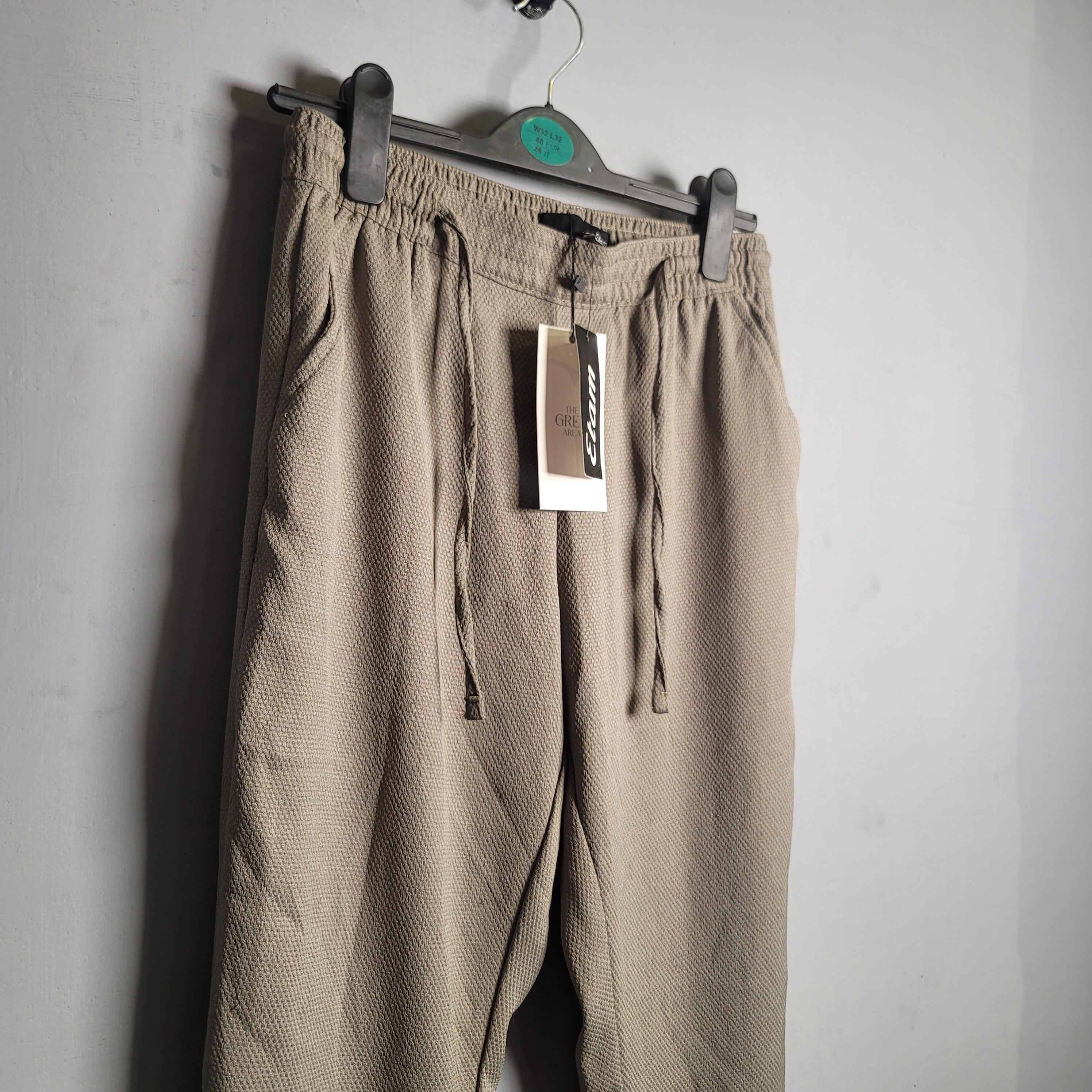 Textured fabric camo green trouser/pant (Etam) - THE GREY AREA