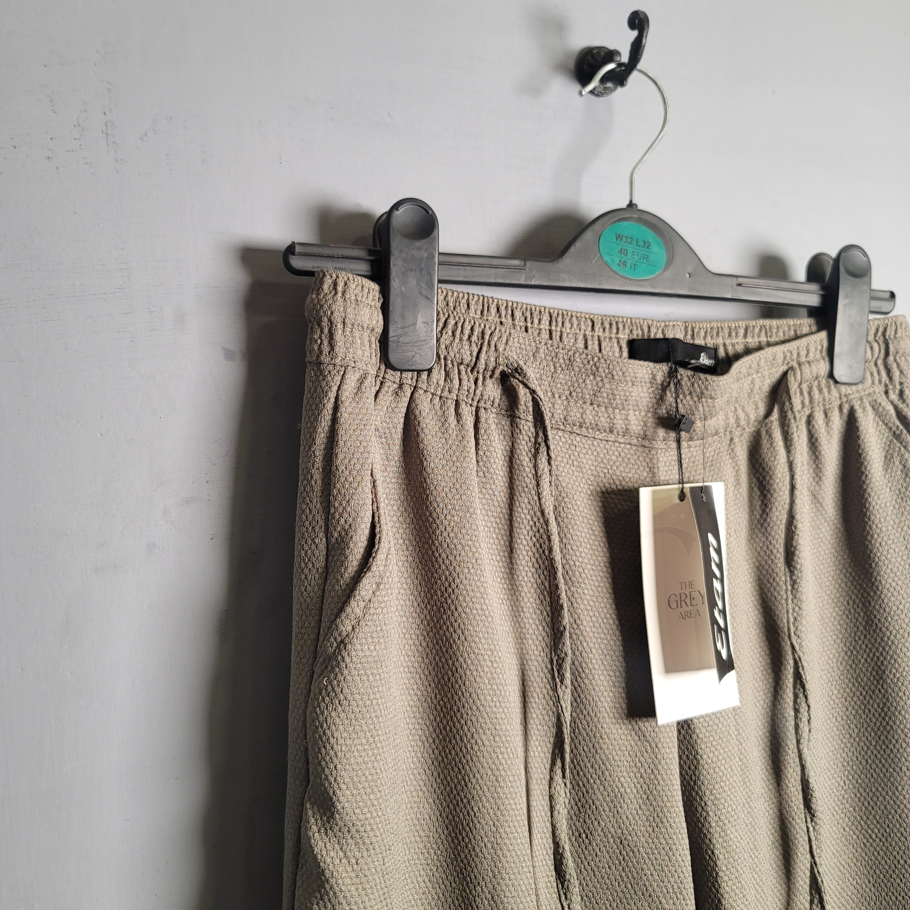 Textured fabric camo green trouser/pant (Etam) - THE GREY AREA