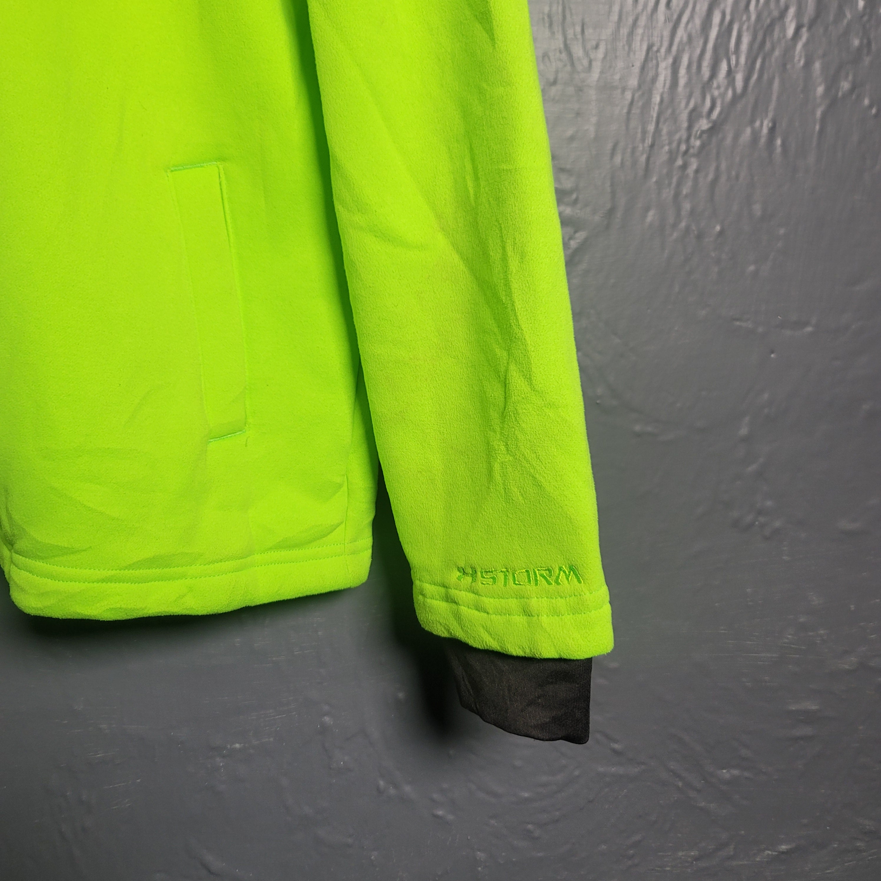 Under armour fluorescent yellow fleece Neon Upper - THE GREY AREA