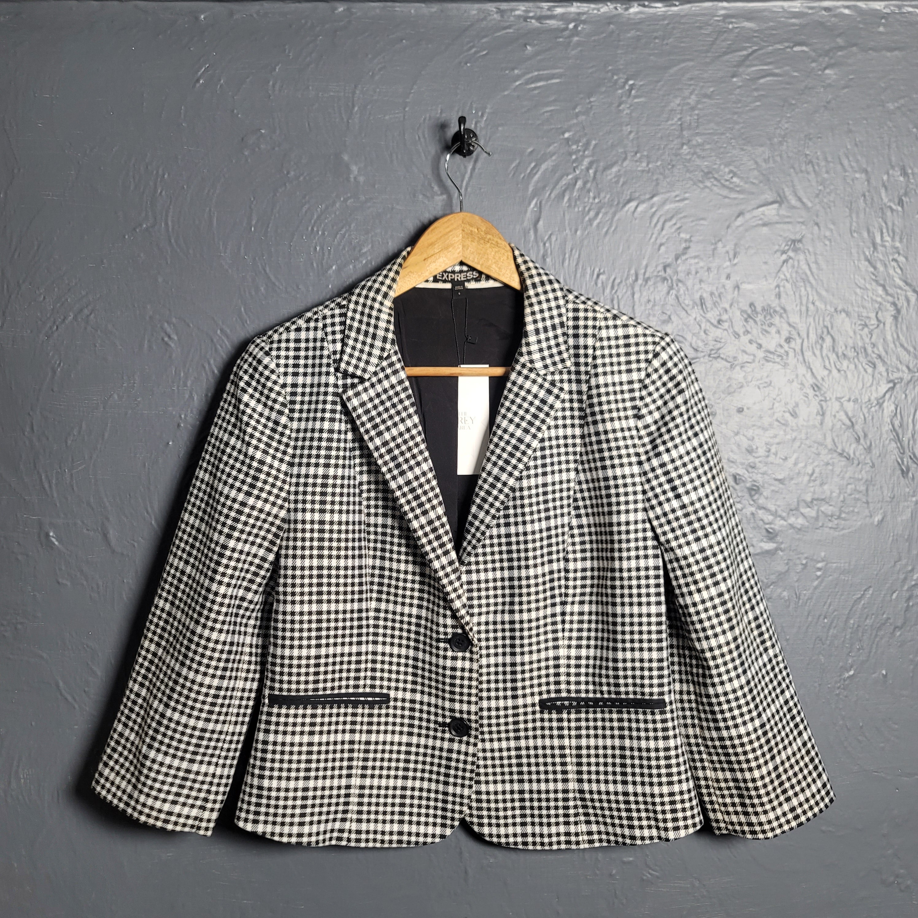 Express Black & White Plaid Cropped Blazer Jacket - THE GREY AREA