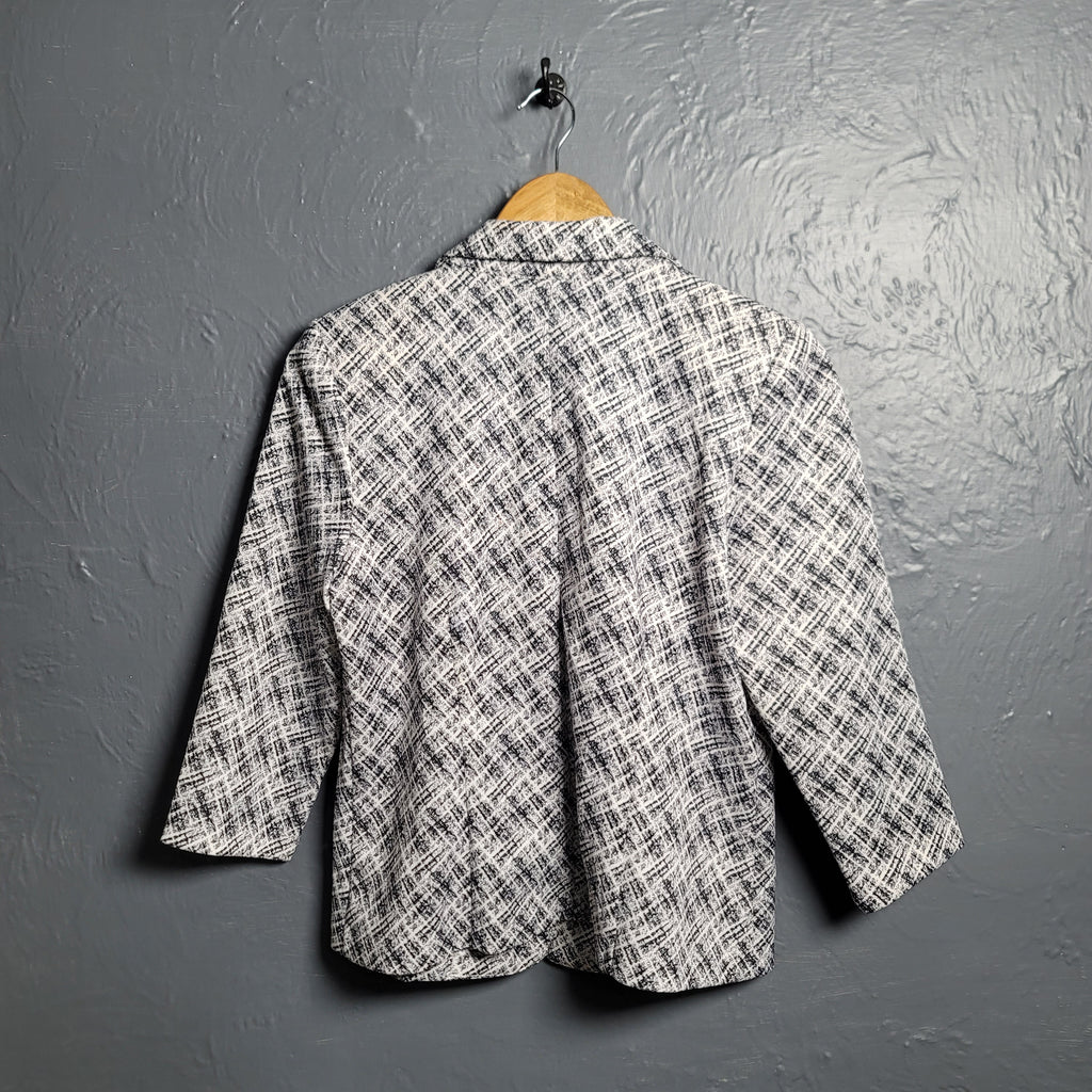Women's NYCC Designer Black/White patterned Blazer - THE GREY AREA