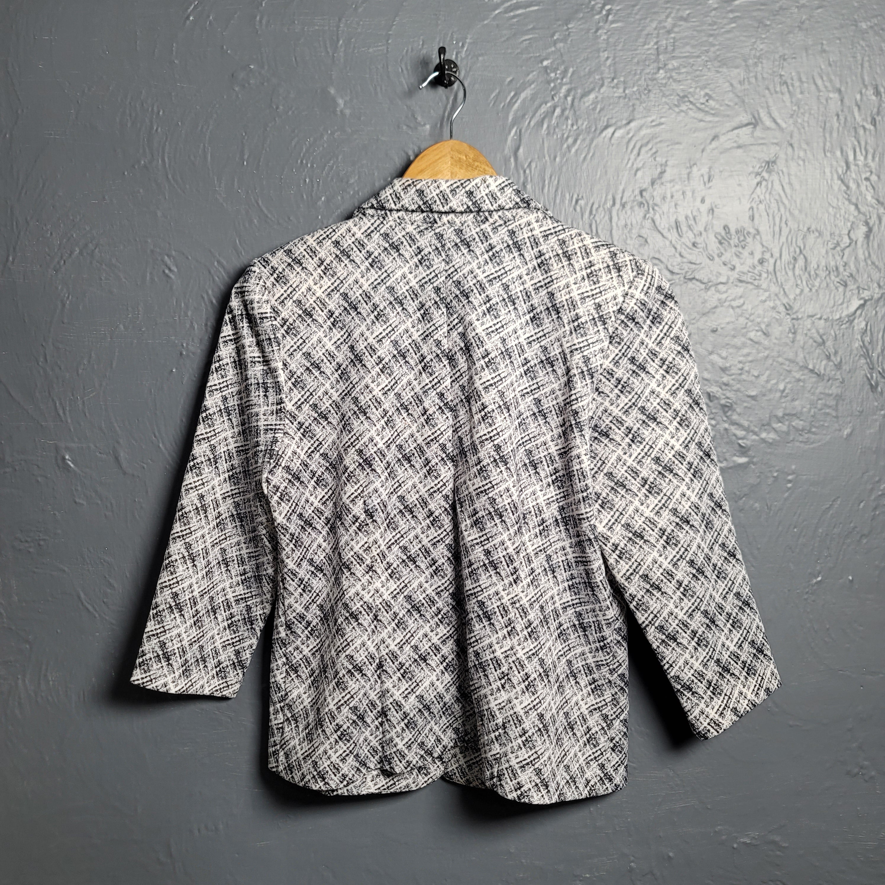 Women's NYCC Designer Black/White patterned Blazer - THE GREY AREA
