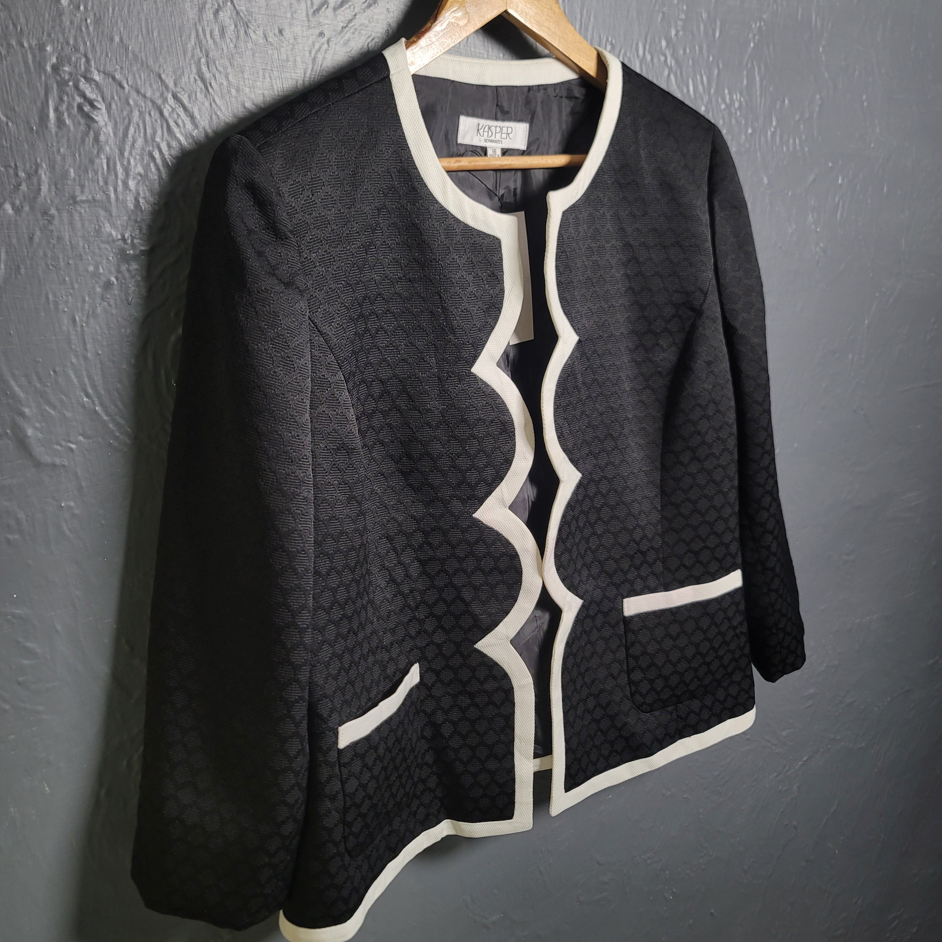 Kasper Separates Jacket Blazer Collarless Open Front with White Trim Lined Pockets - THE GREY AREA