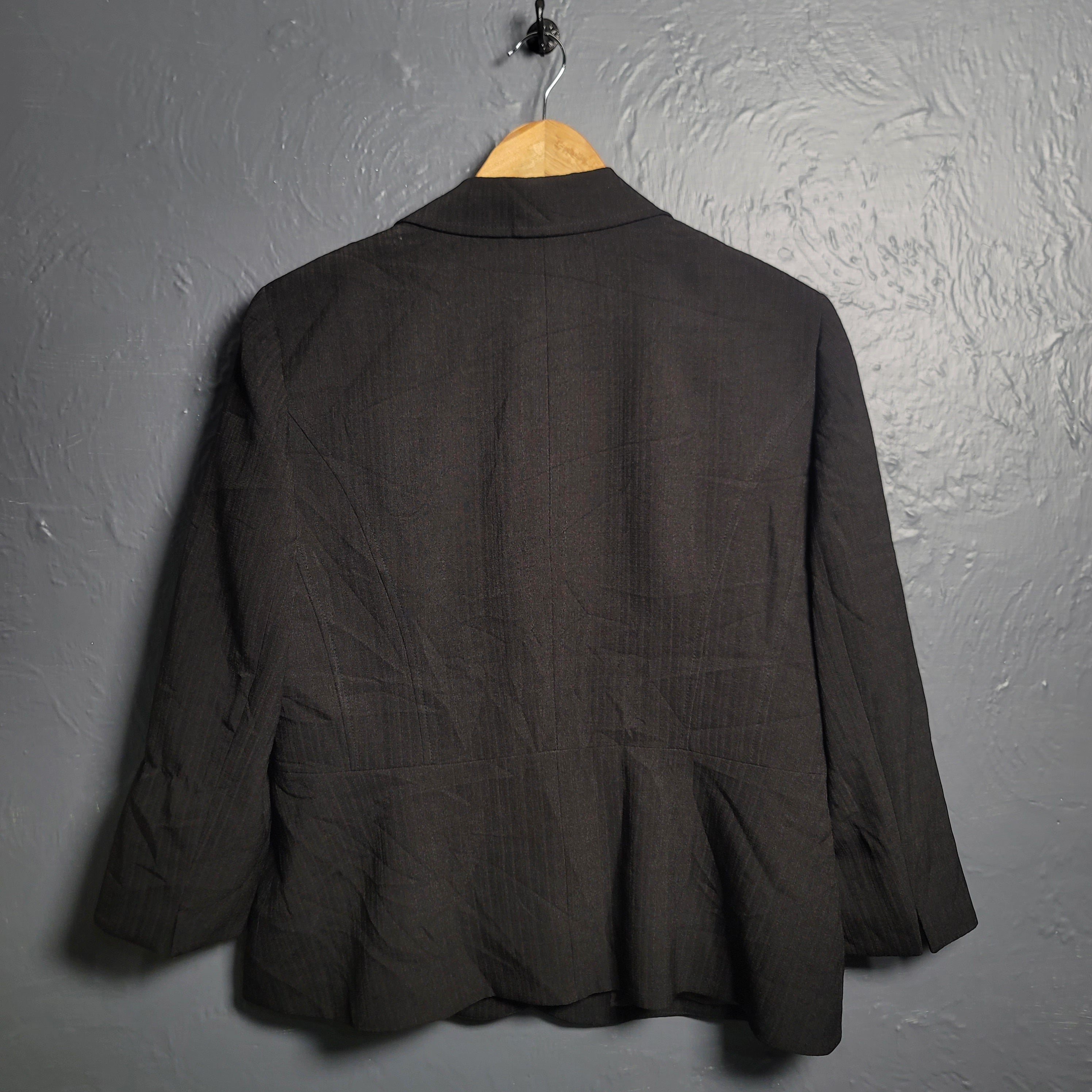 Women's Le Suit Jet Black Blazer Jacket Fully Lined Waistline - THE GREY AREA