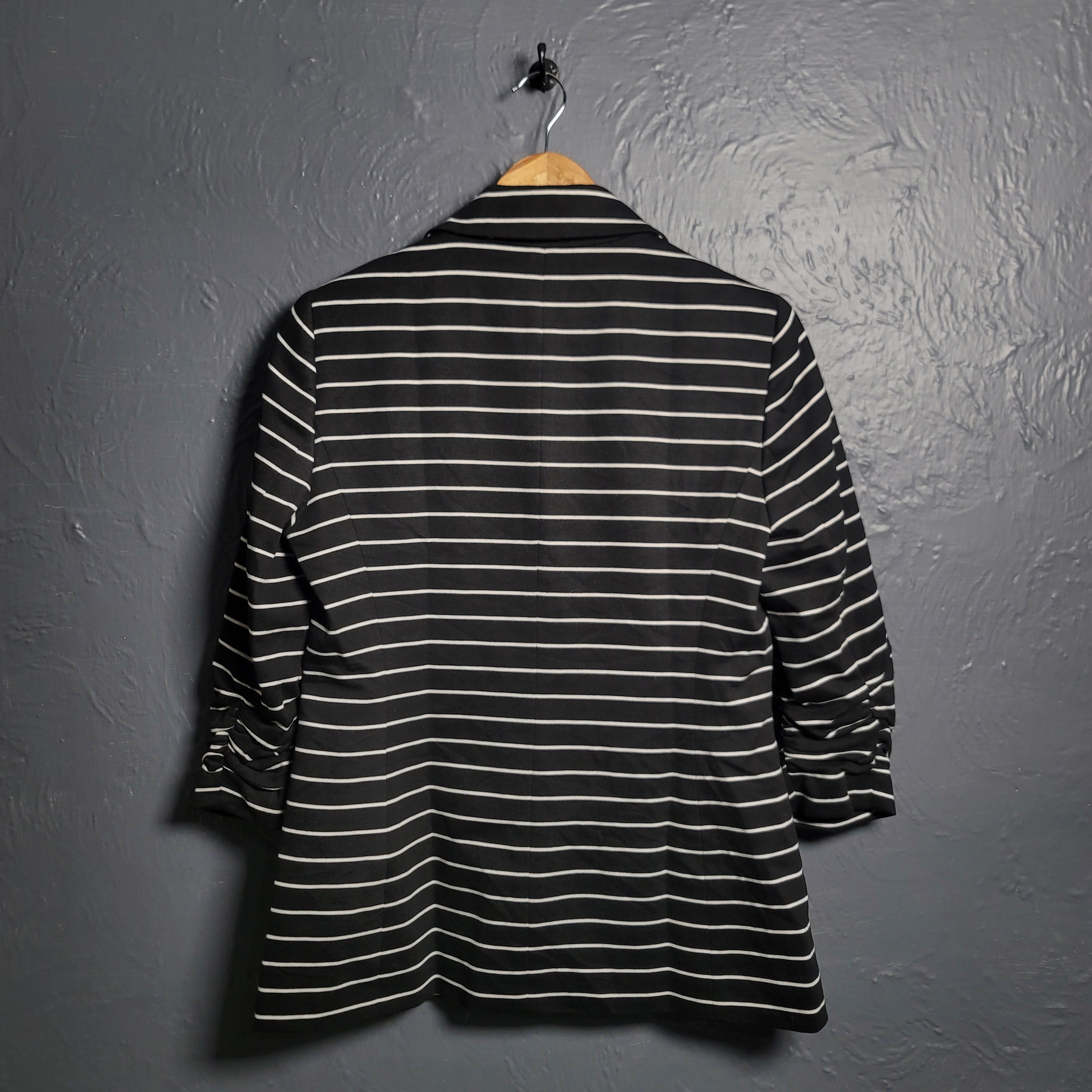 Kasper Women's Black Jacket & Horizontal White Lines with Gathered Sleeves - THE GREY AREA