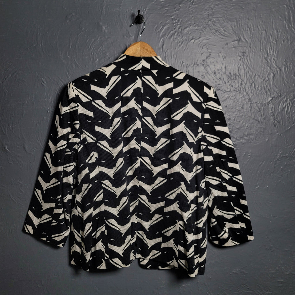 Women's Premise Graphic Bold Black & White Print Statment Jacket - THE GREY AREA