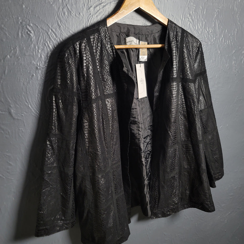 Alfred Dunner Women's Black Animal Print Shiny Snakeskin Hook & Eye Jacket