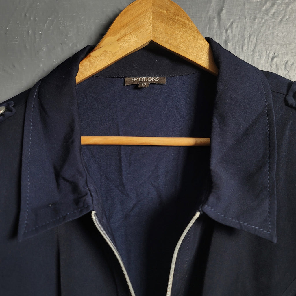 Women's Navy Blue Linen Jacket with fastening zip