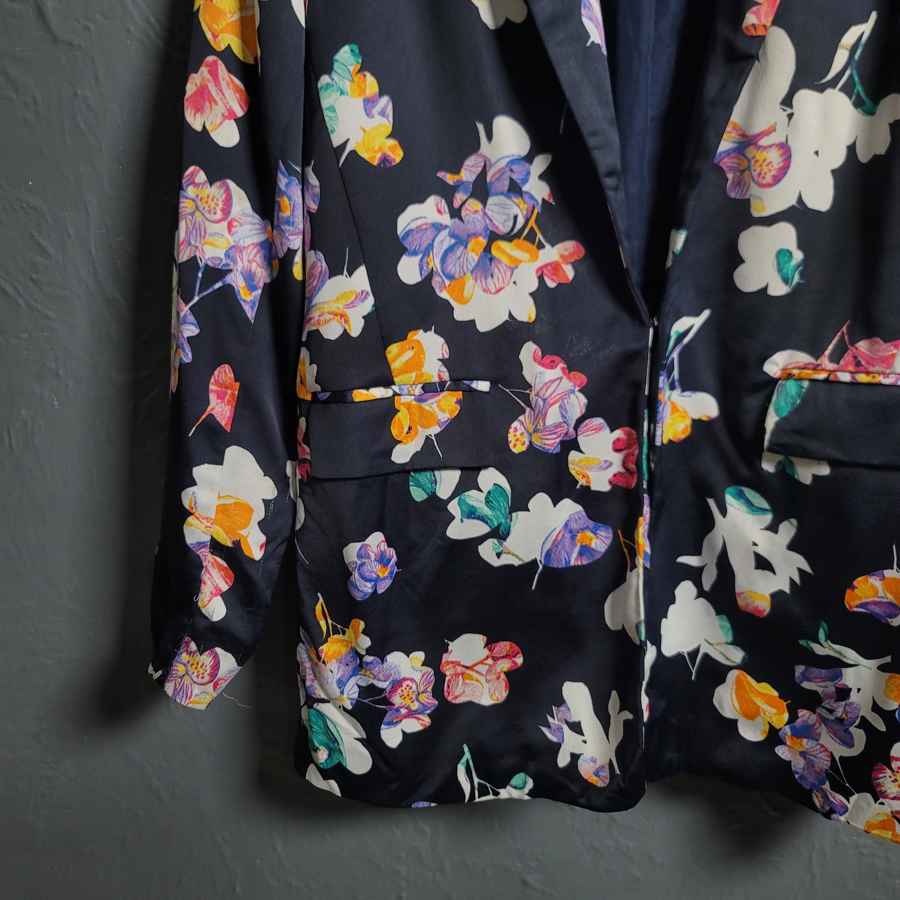 A New Day Navy Blue Floral Satin Blazer