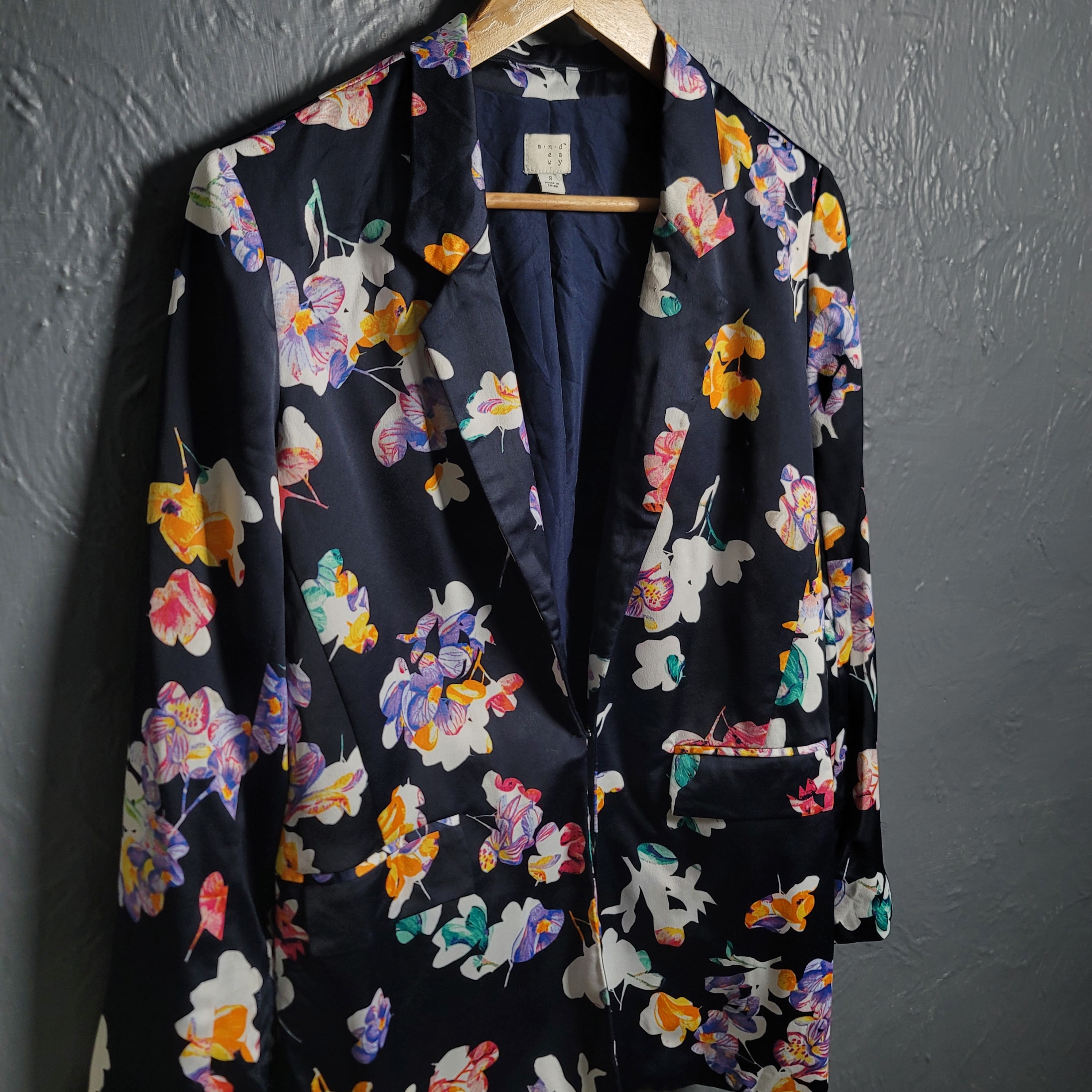 A New Day Navy Blue Floral Satin Blazer