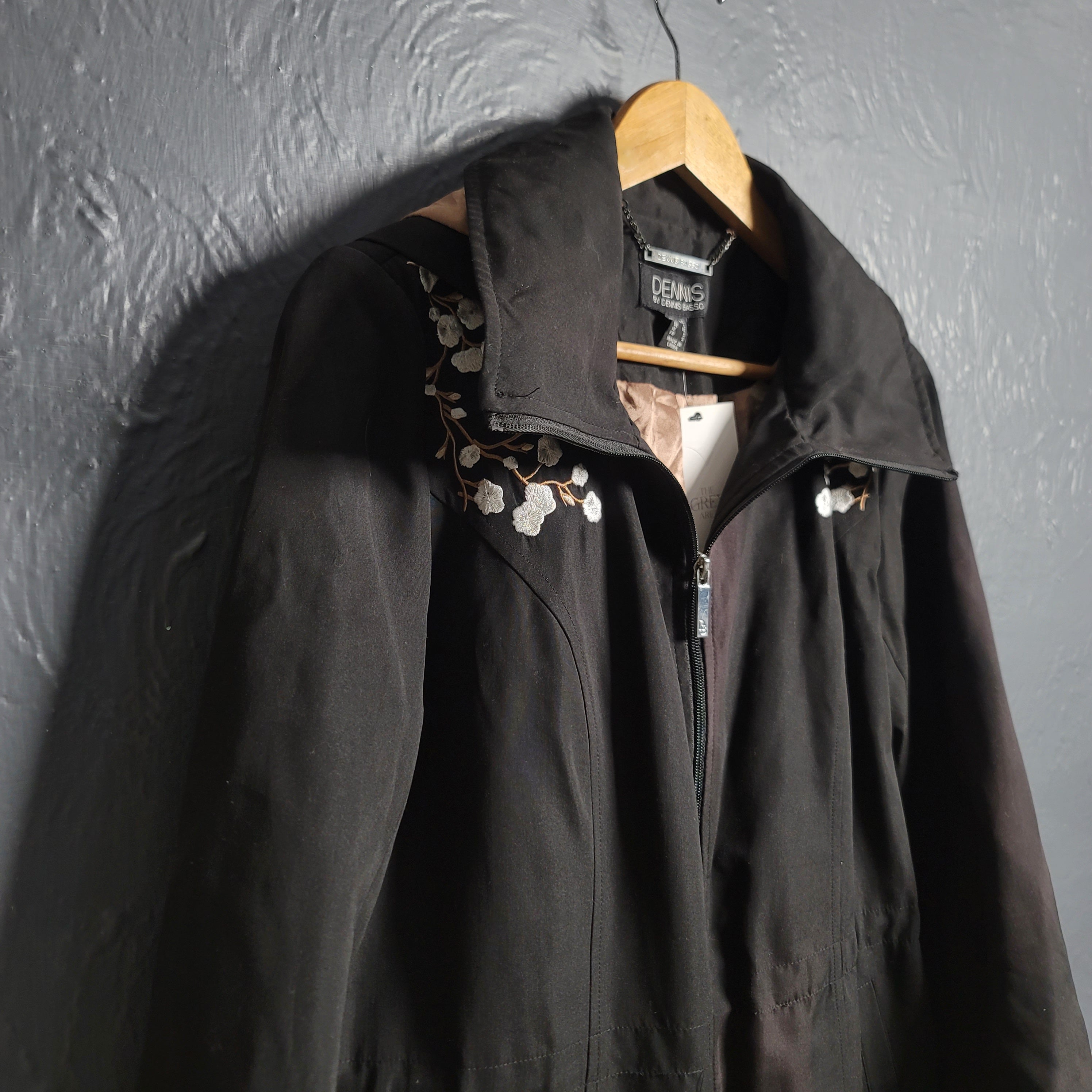 Den­nis Hood­ed Embroidered Flo­ral Black Long Jack­et