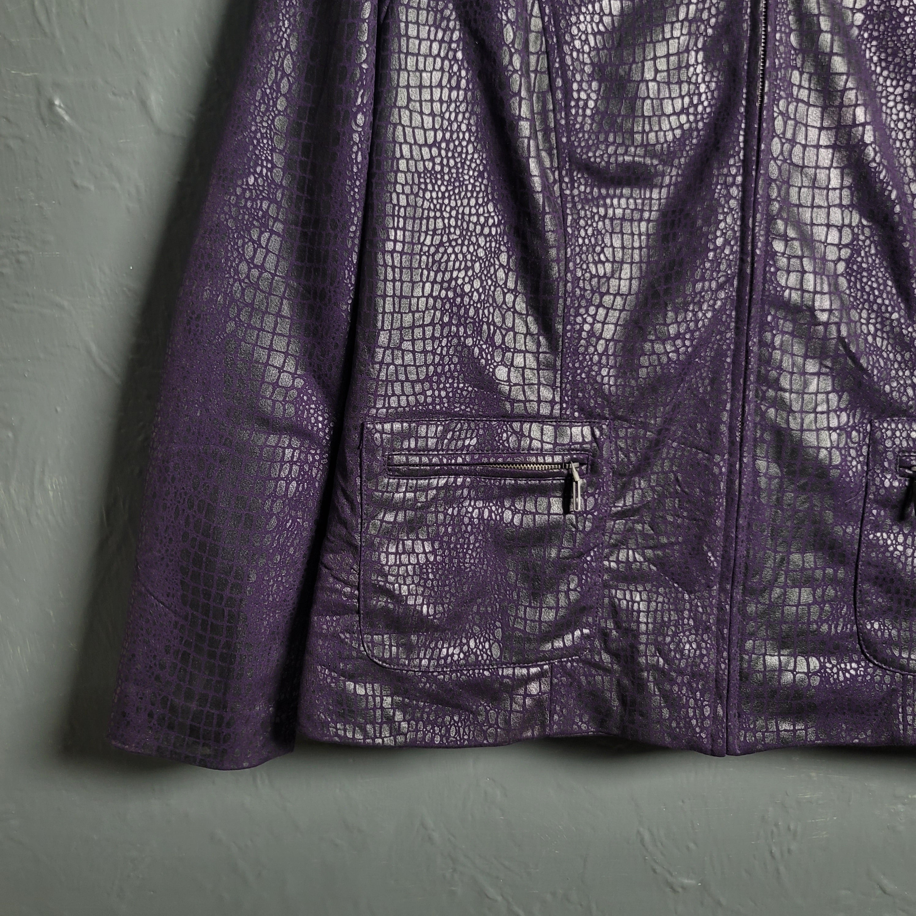 Women's Purple Snake Textured Faux Leather Full Zip Lined Zip Pockets