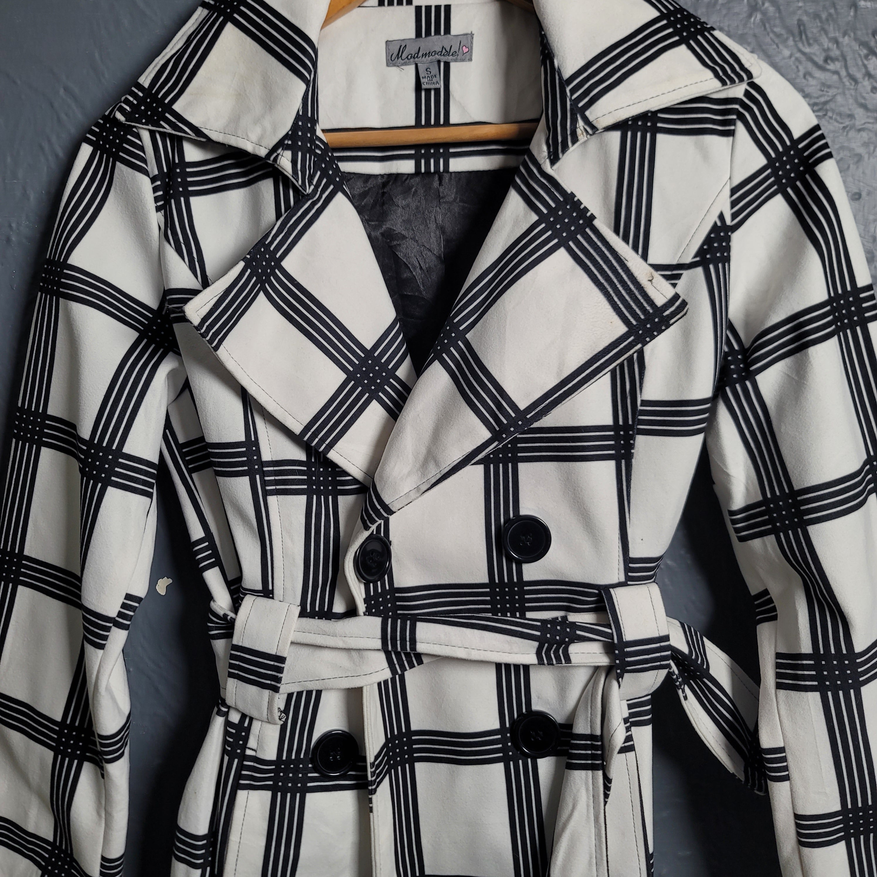 Weather Tamer Women's Trench Coat Button Up White & Black Plaid w/Belt