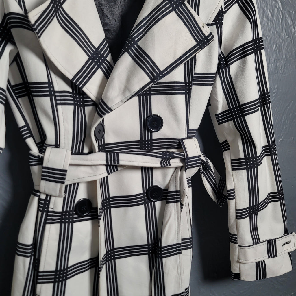 Weather Tamer Women's Trench Coat Button Up White & Black Plaid w/Belt