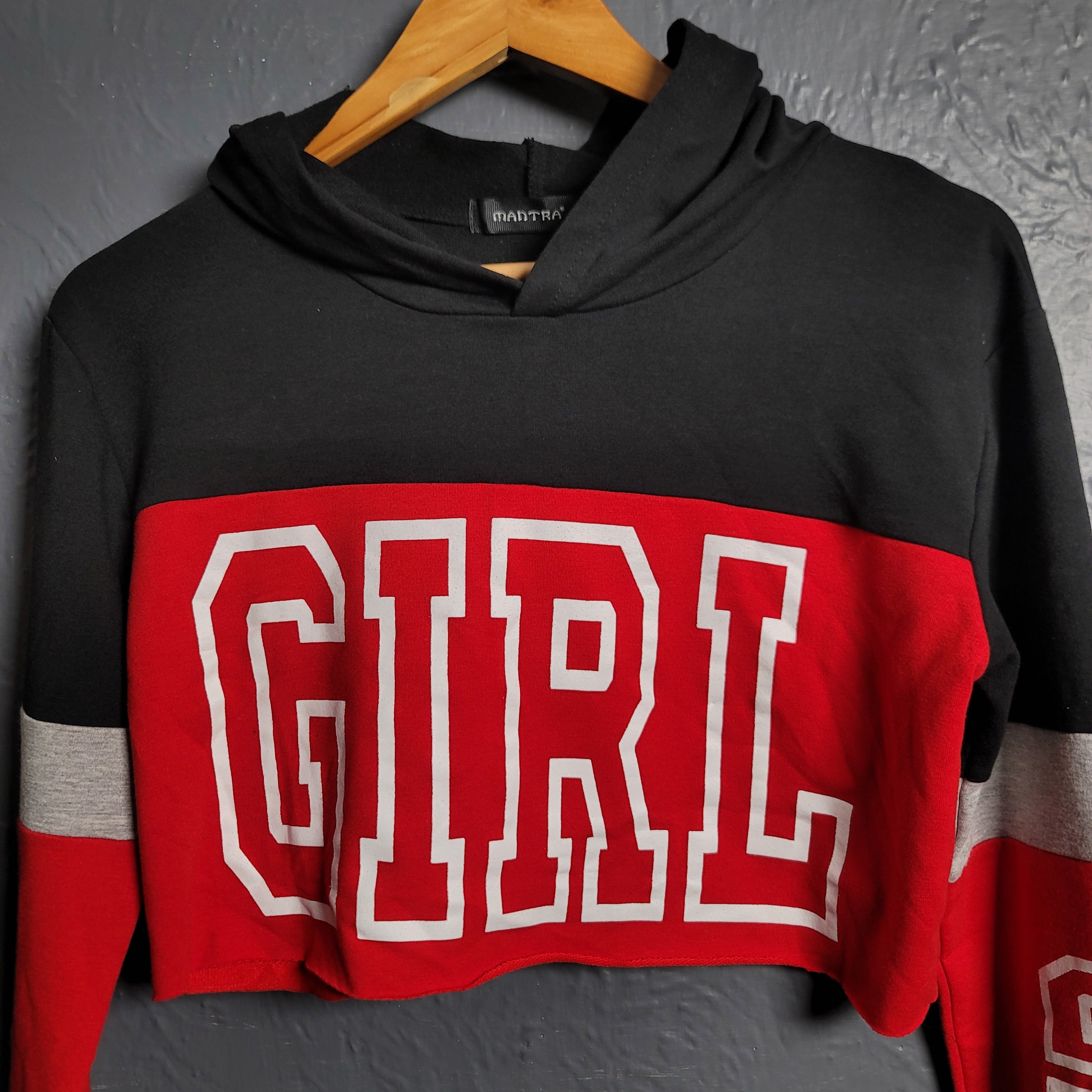 Women's Red & Black Cropped Hooded Sweatshirt