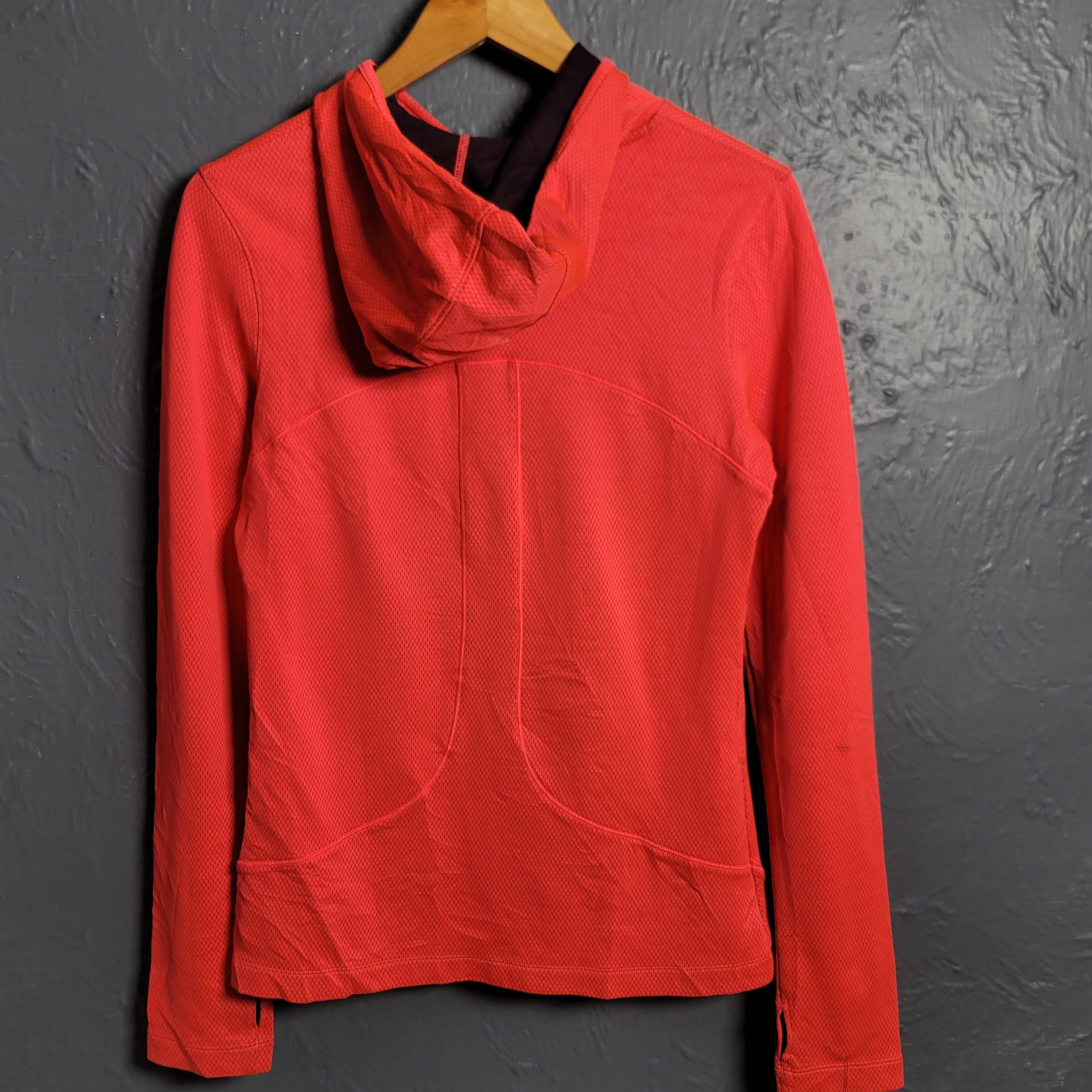 Women's Under Armour Sweatshirt Hoodie Fitted Cold Gear