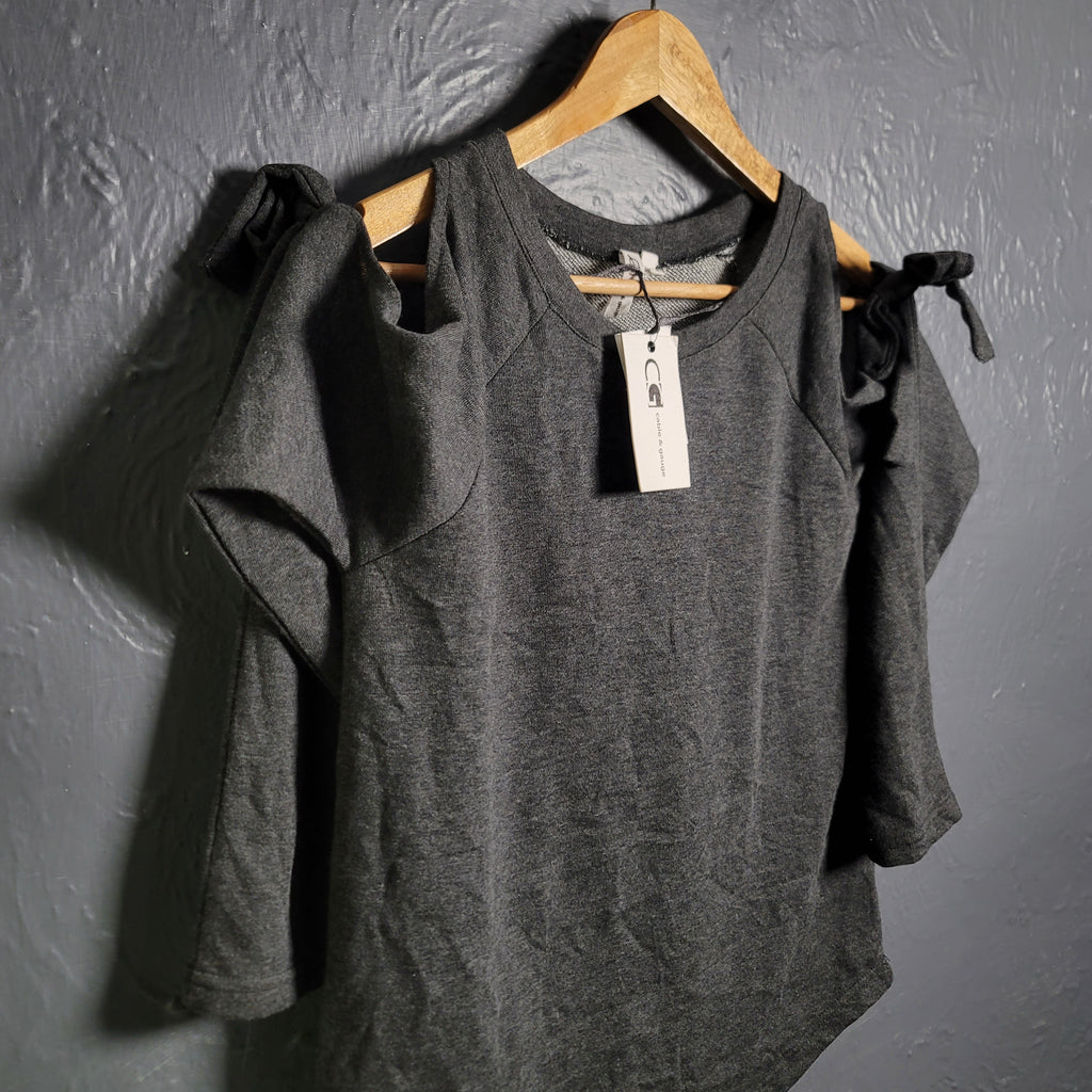 Brand New Cable & Gauge Cold Shoulder Bow Sweatshirt