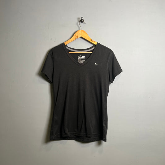 Nike Black T-shirt - THE GREY AREA