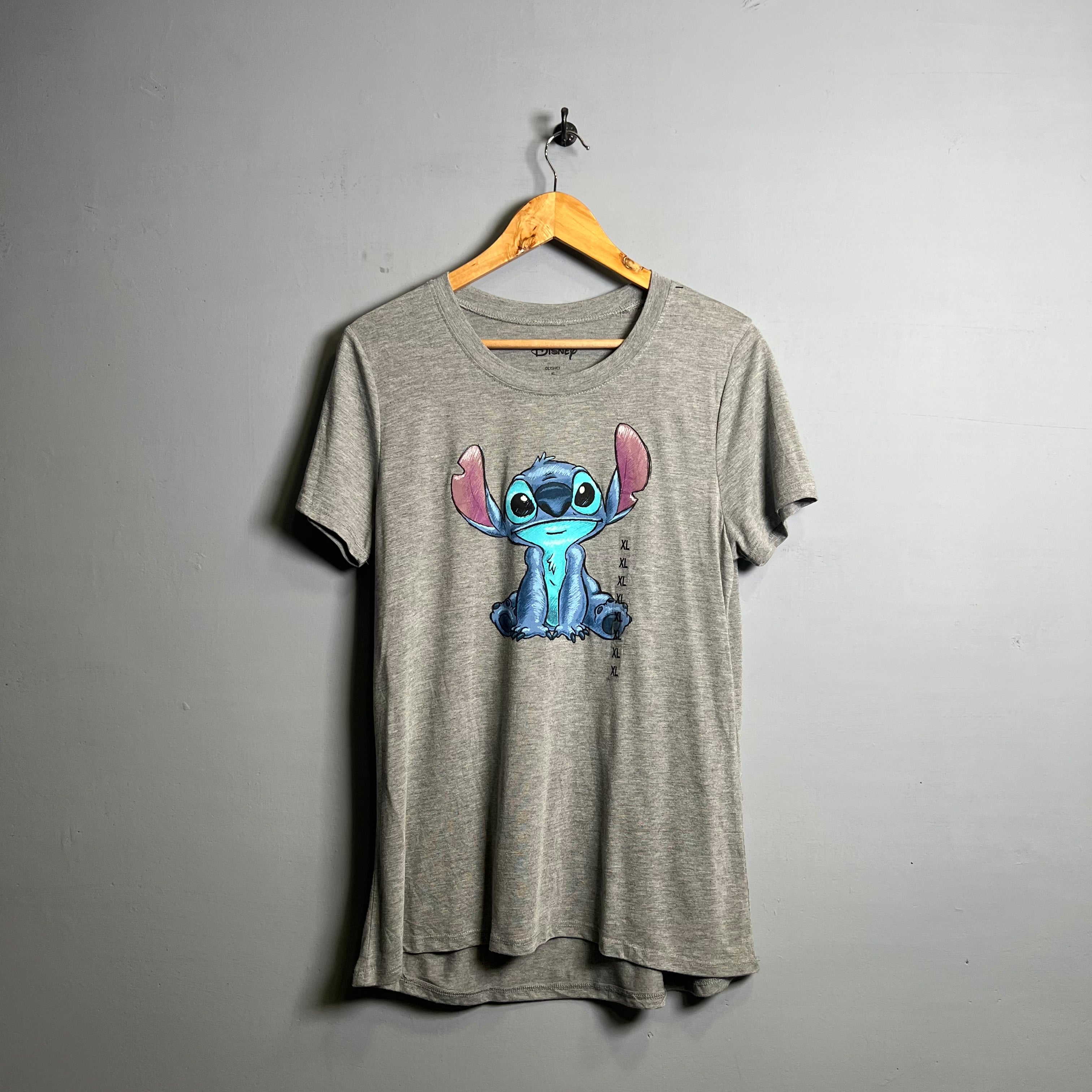 Disney Lilo & Stitch T-shirt (Disneyl - THE GREY AREA