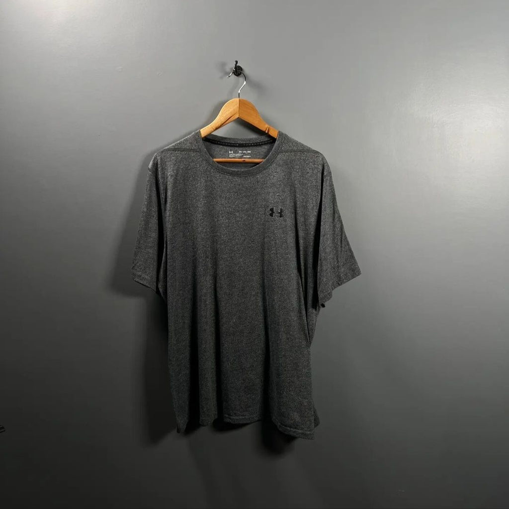 Grey loosefit sports/casual T-shirt (UnderArmour) - THE GREY AREA