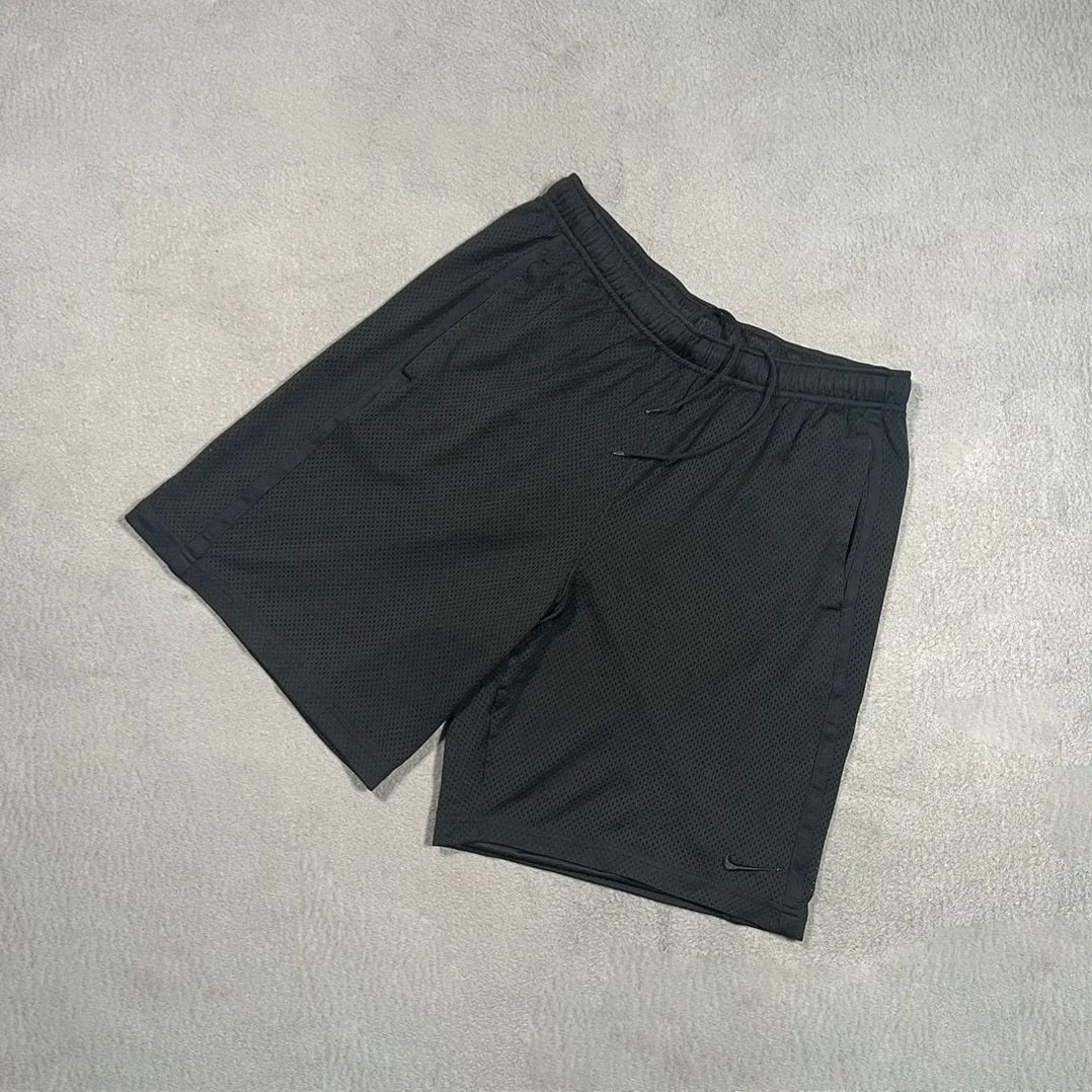 Black textured Sports/Casual Shorts (Nike) - THE GREY AREA
