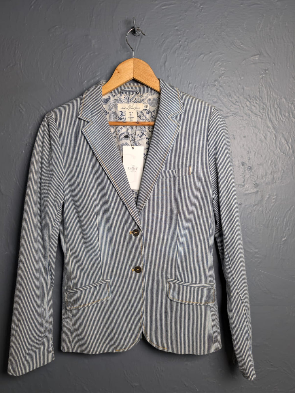Women's classic blue and white striped denim blazer by H&M