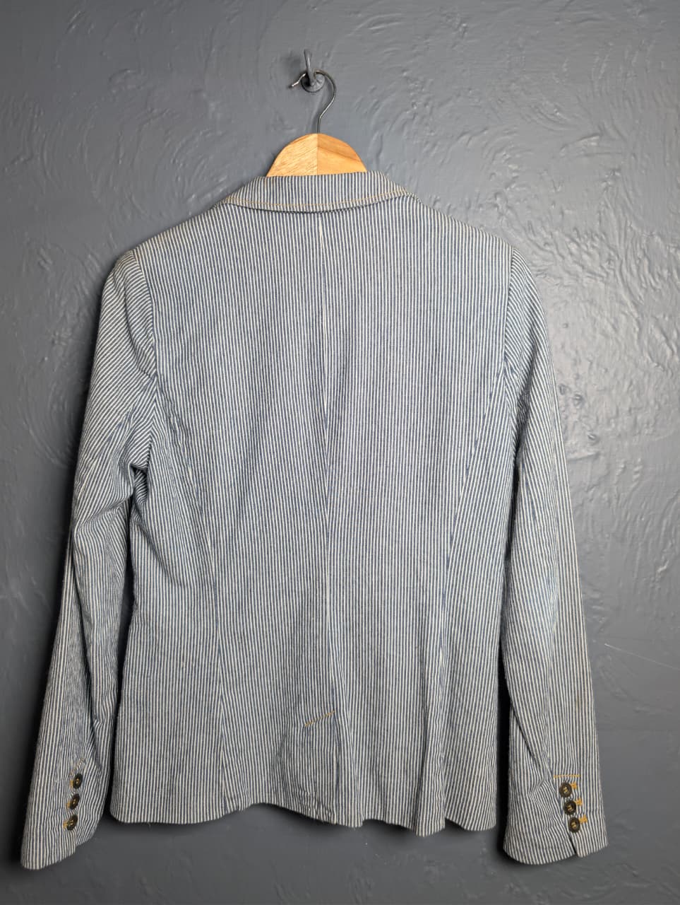 Women's classic blue and white striped denim blazer by H&M