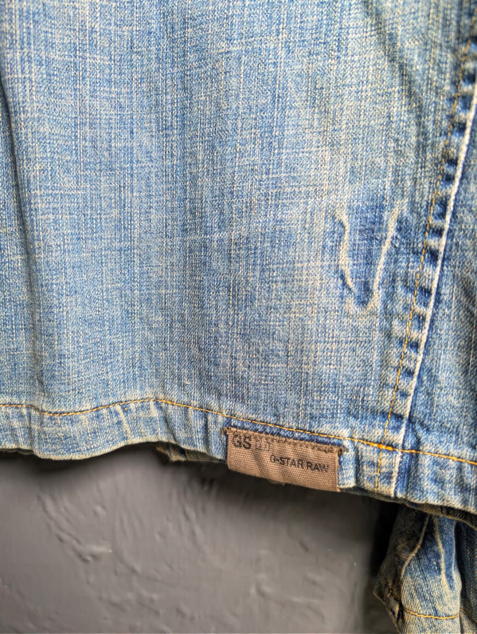 Men's rare vintage Y2K distressed denim jacket