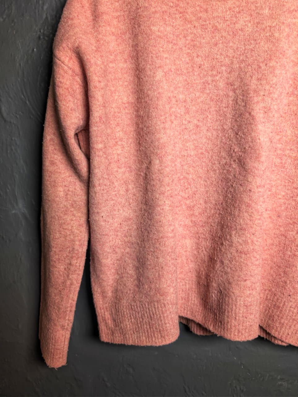 Women's Uniqlo Souffle Yarn High Neck Long-Sleeve Sweater in pink