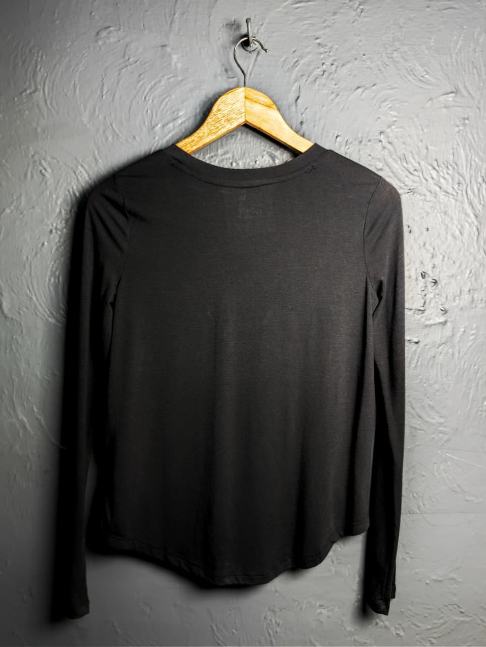Womens' SO® Favorite Crewneck Long Sleeve Tee.