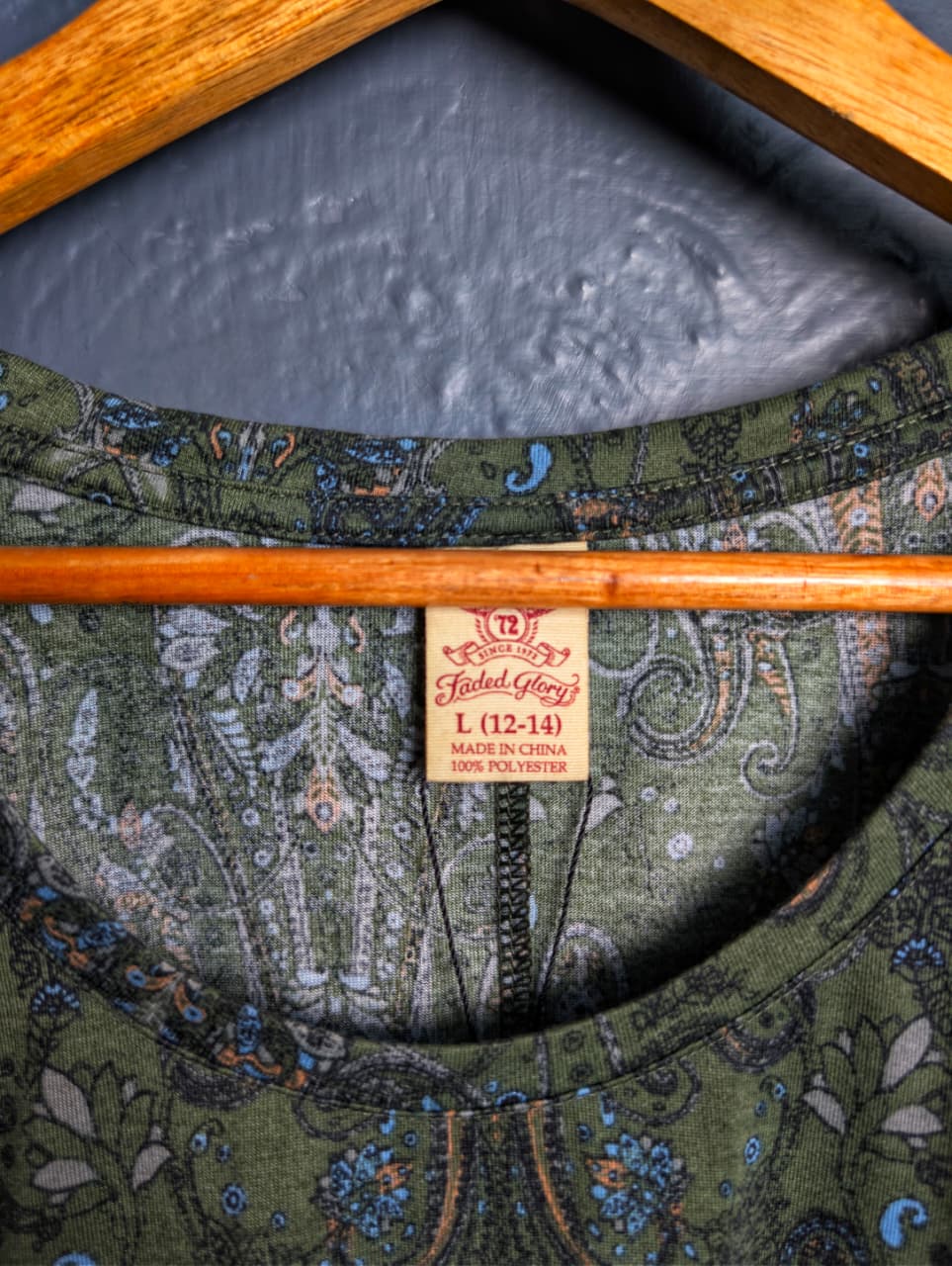 Brand New paisley print t-shirt from Faded Glory.