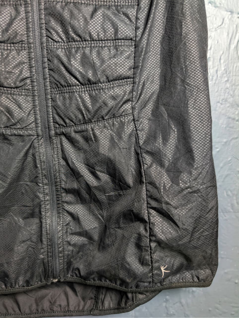 Danskin Now women's quilted black athletic vest