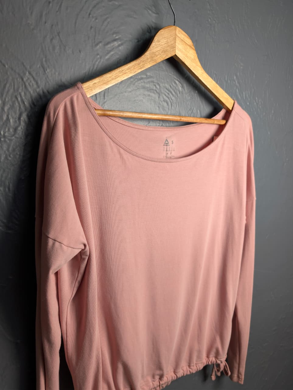 Women's Tea Pink Cinched Bungee-Hem Top by Reebok