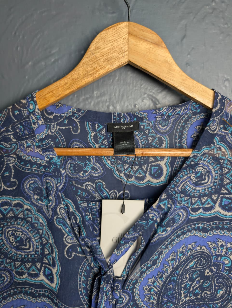Ann Taylor blue paisley print long-sleeve blouse