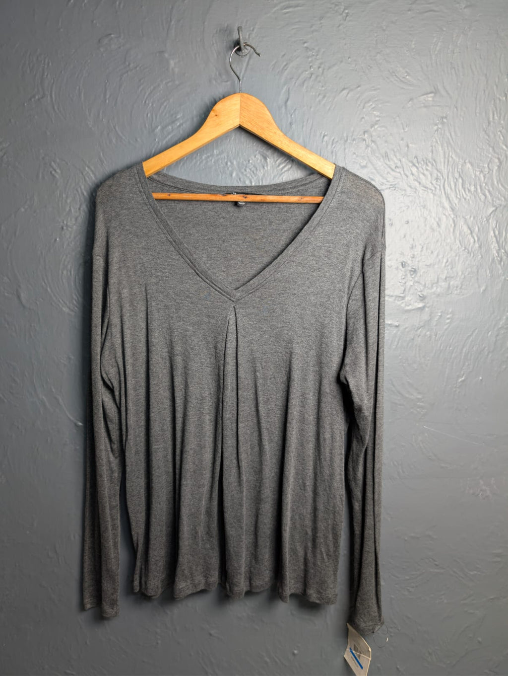 Brand New grey, long-sleeved, V-neck top by Ellen Tracy