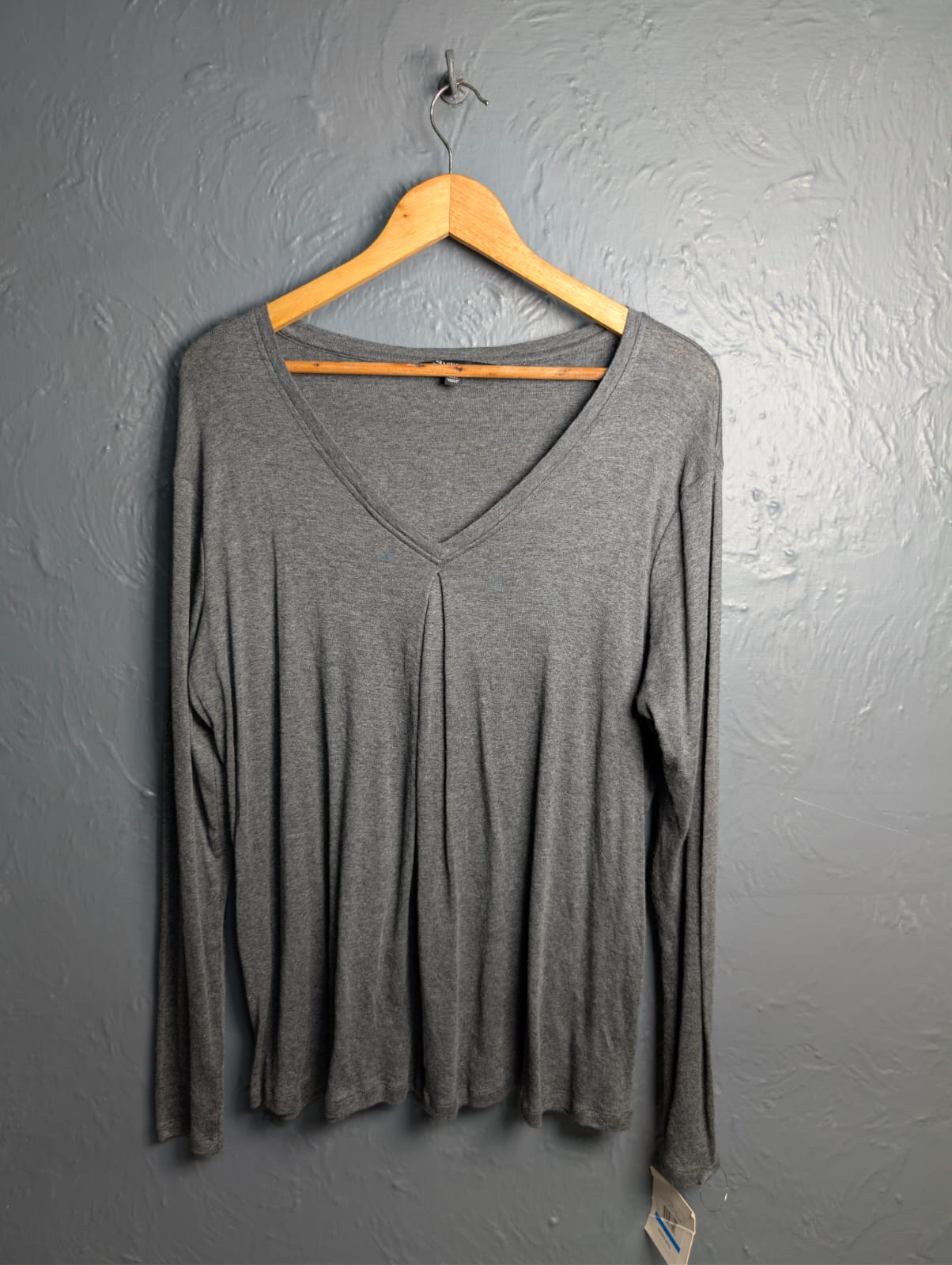 Brand New grey, long-sleeved, V-neck top by Ellen Tracy