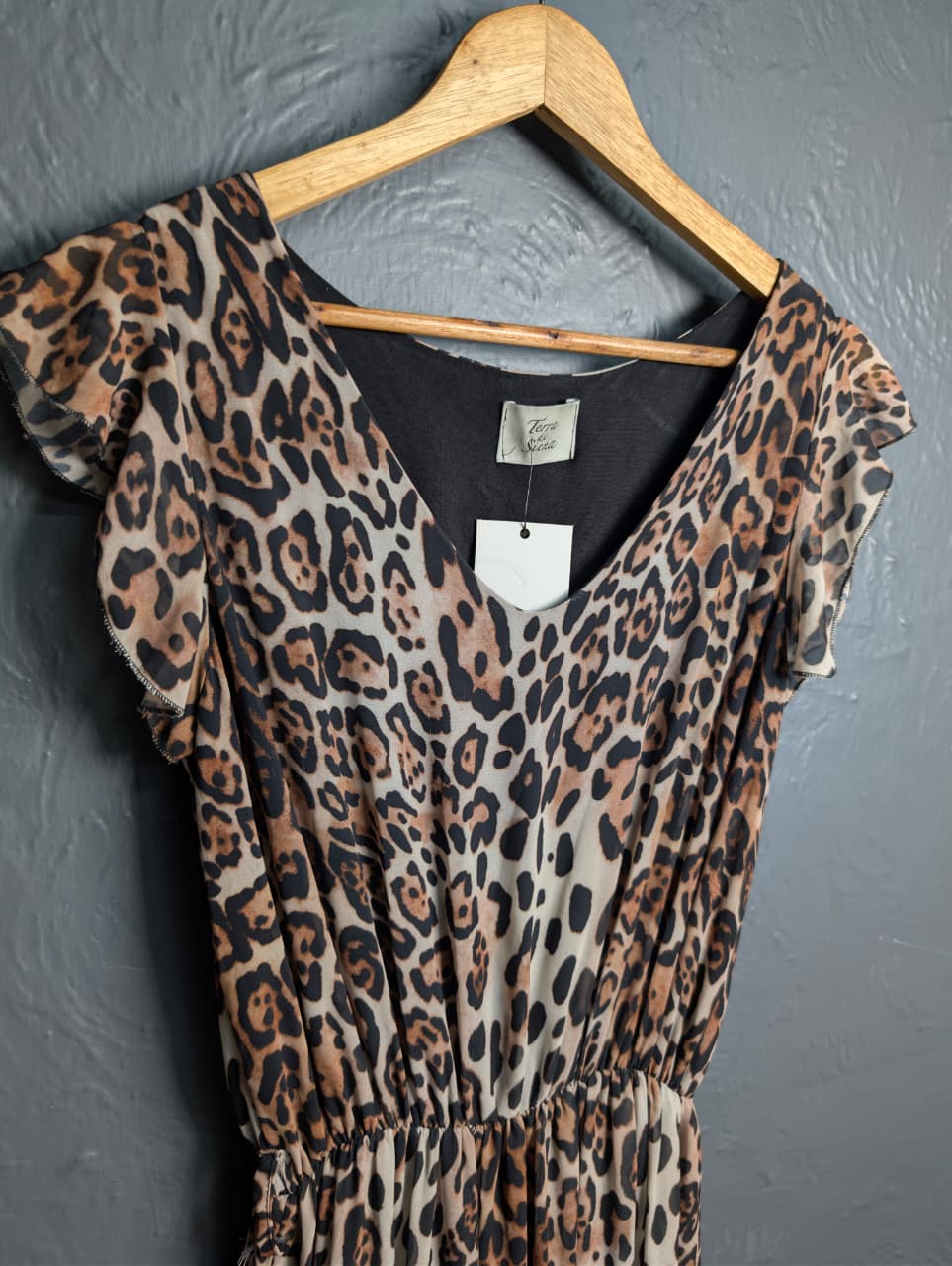 Leopard Print Soft Stretch Ruffle Edge dress