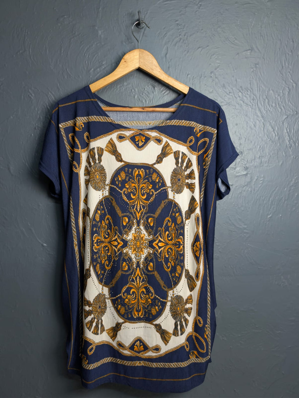 women's short-sleeve blouse with a decorative print