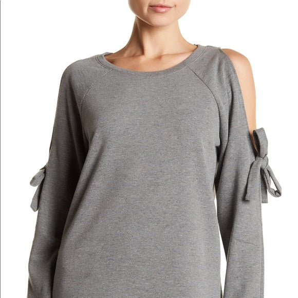 Brand New Cable & Gauge Cold Shoulder Bow Sweatshirt